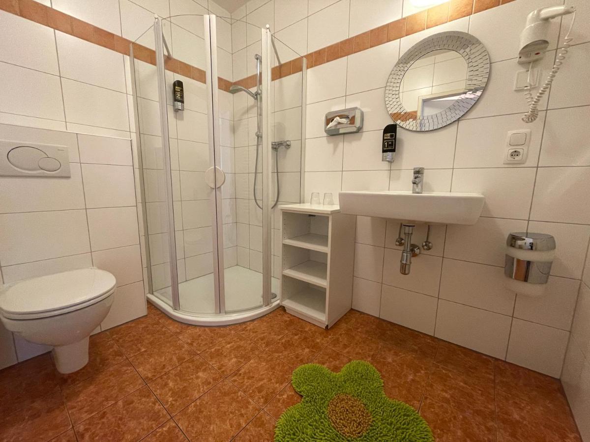 Superior Double Room,1264376377:JPEG