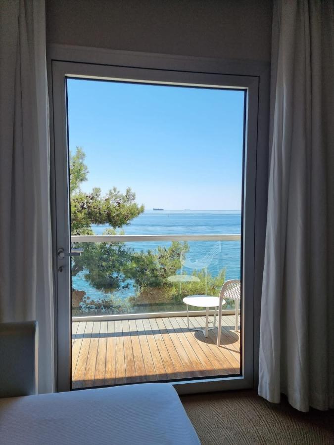Small Double Room,1264394518:JPEG