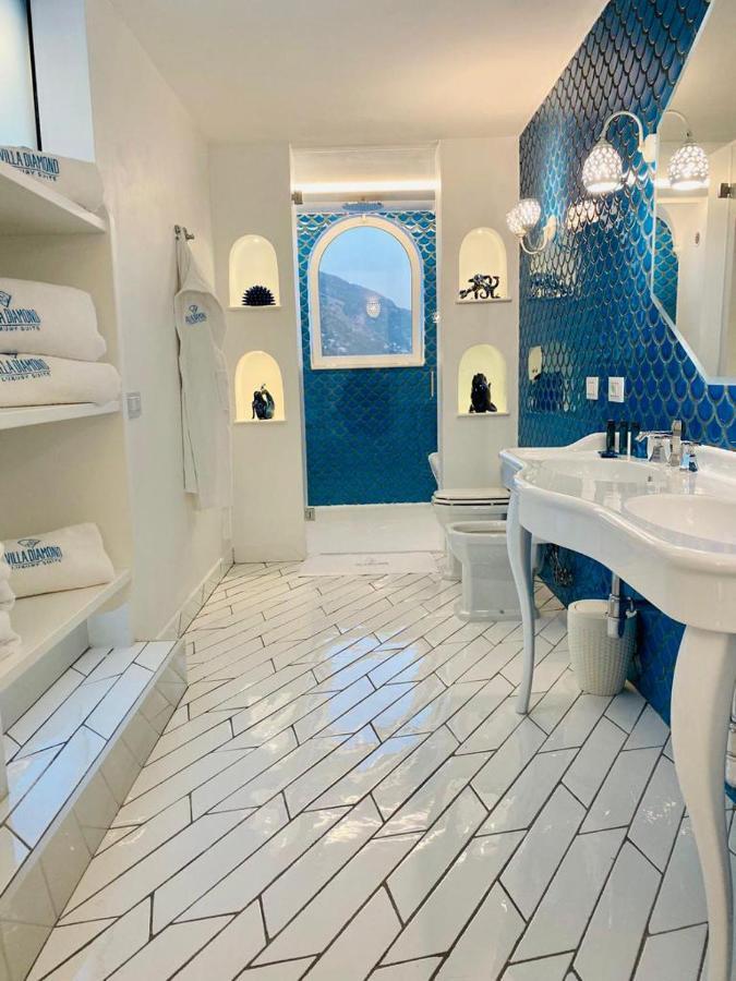 Executive Suite outdoor Spa Bath