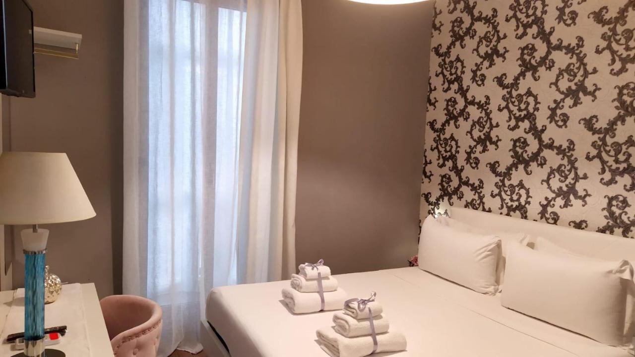 Double Room,1318015609:JPEG