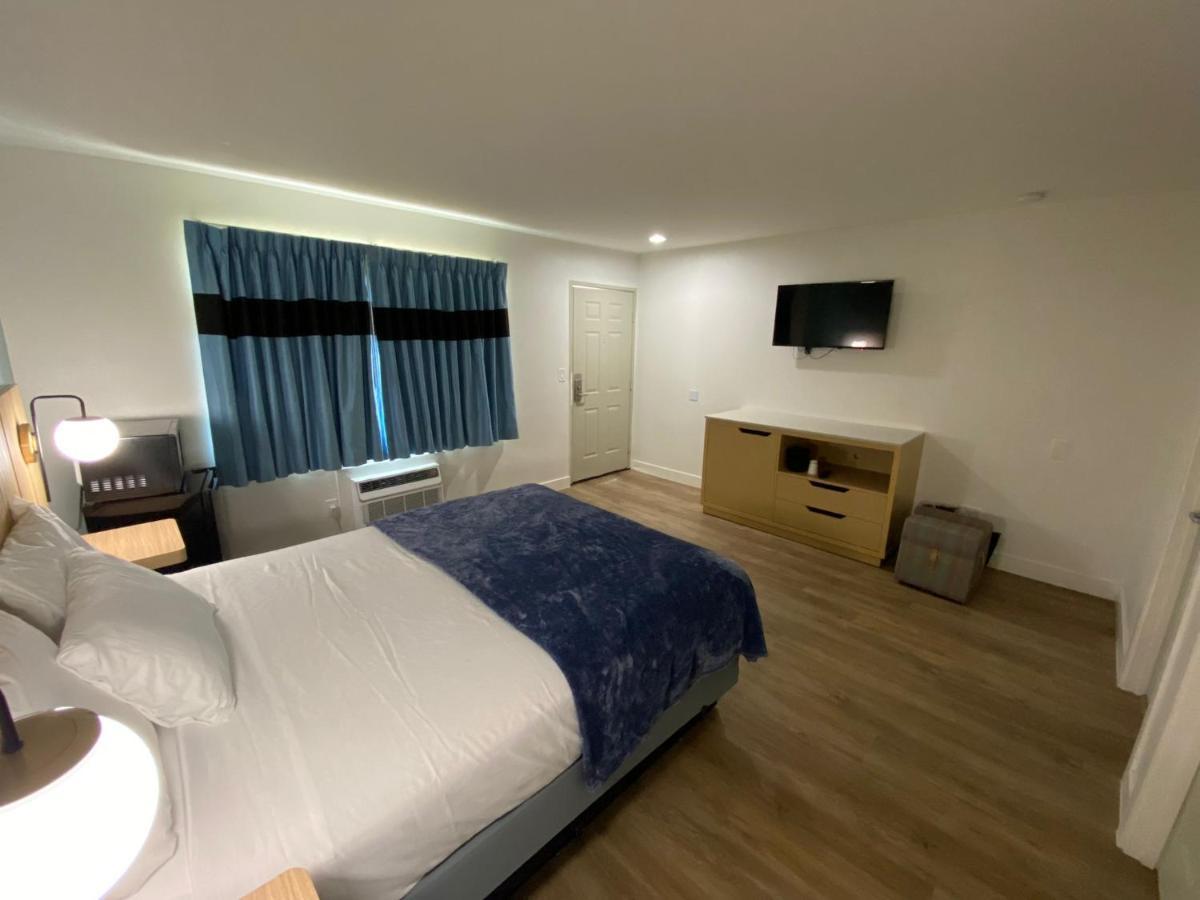 Queen Suite