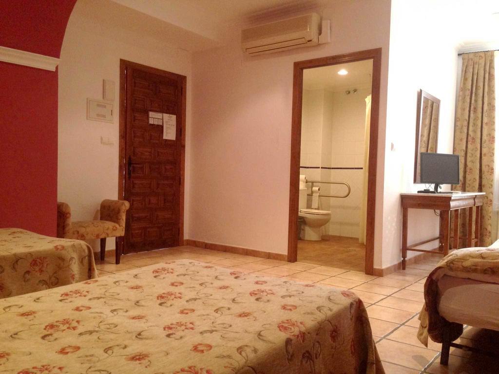 Triple Room,151703272:JPEG