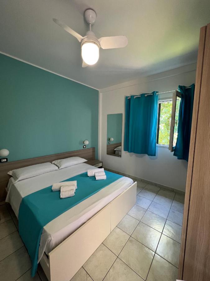 One-Bedroom Bungalow