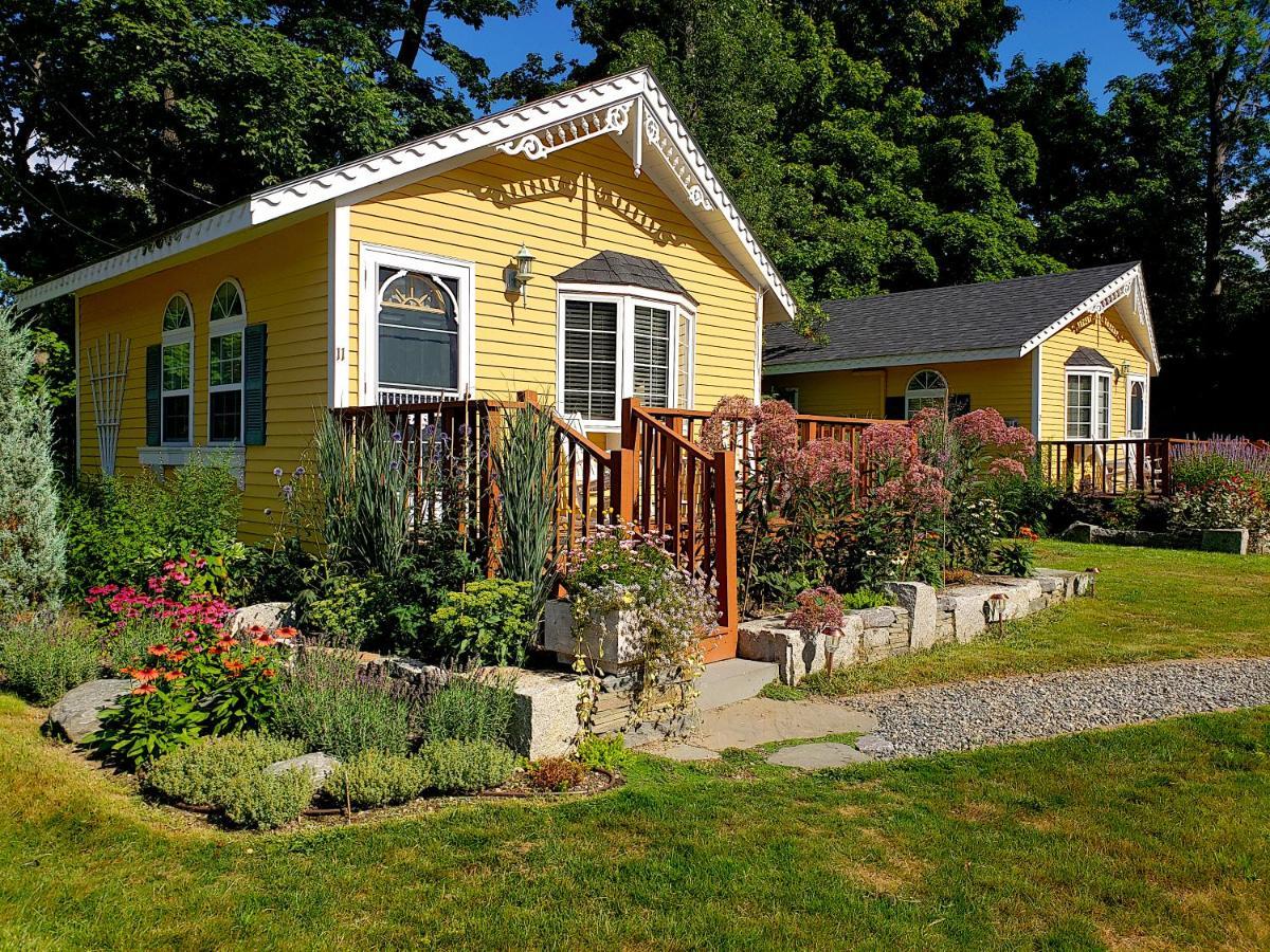 Garden Cottage King