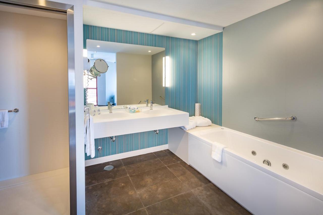 Junior Suite Frontal Sea View