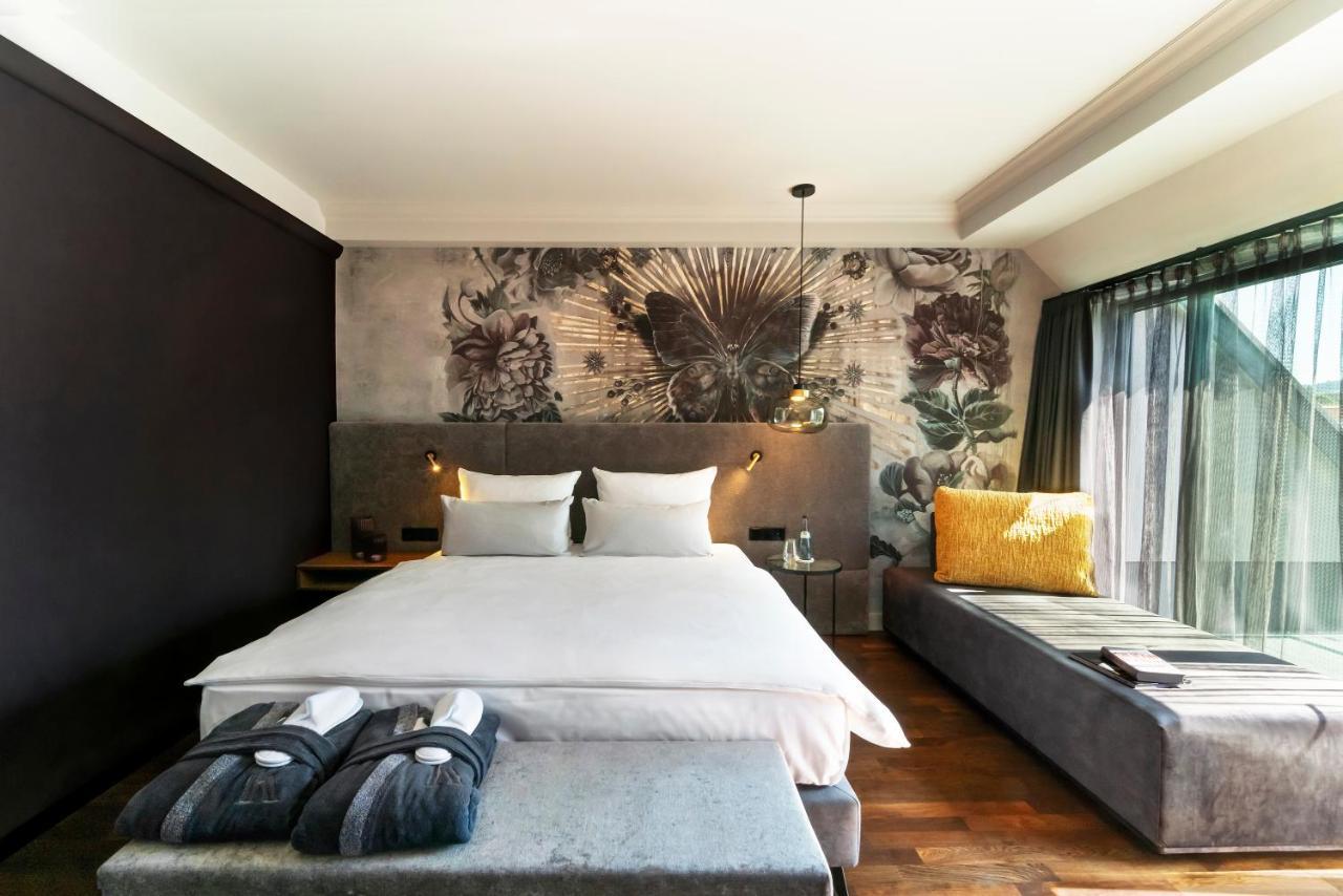 Large Double Room,1270633471:JPEG