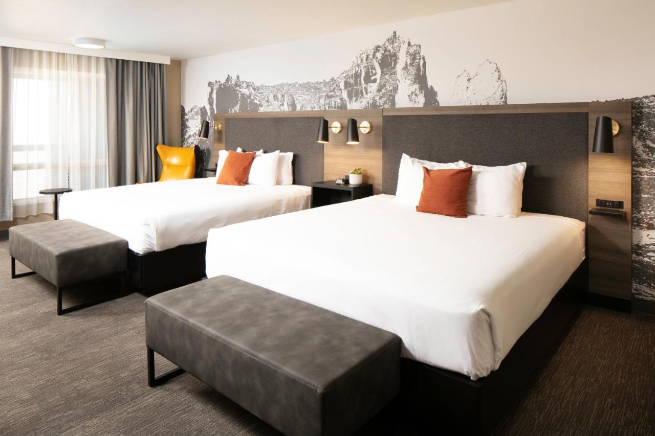 Premium Room 2 California King Beds