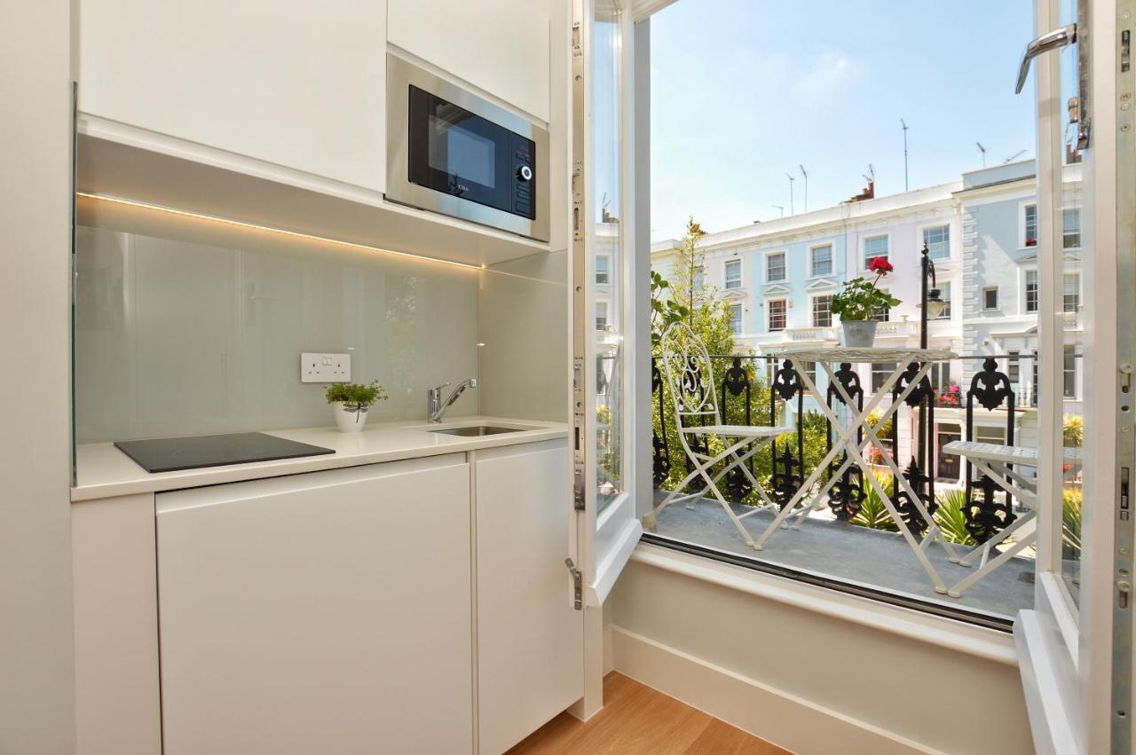 Studio Balcony