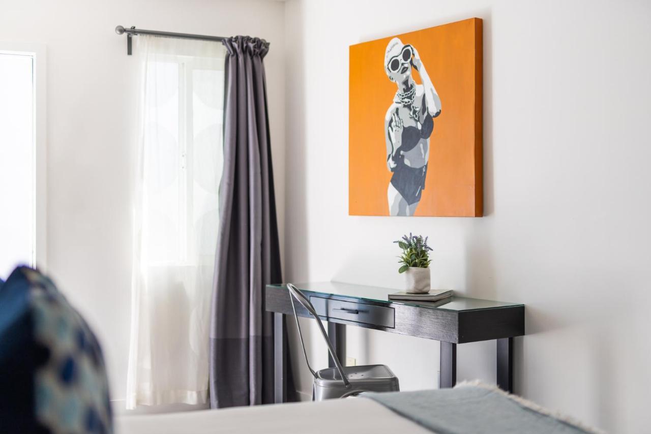 Standard King Room
