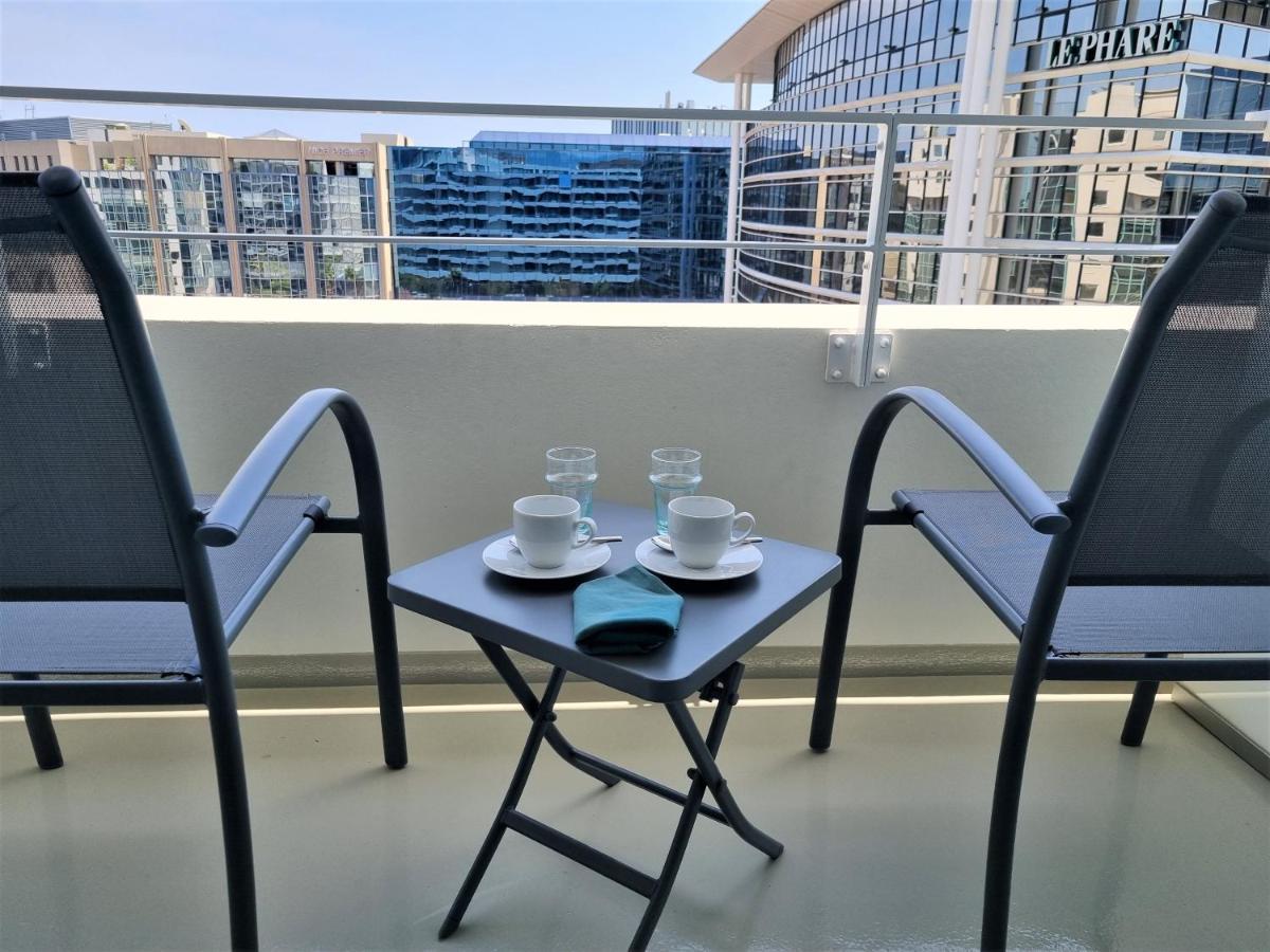 Studio Balcony,1459529122:JPEG