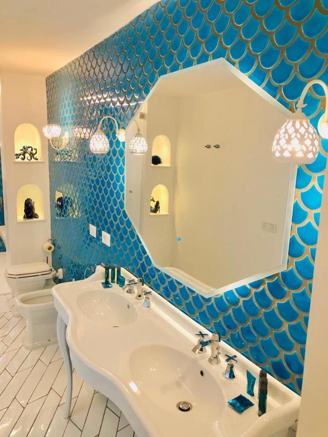 Executive Suite outdoor Spa Bath