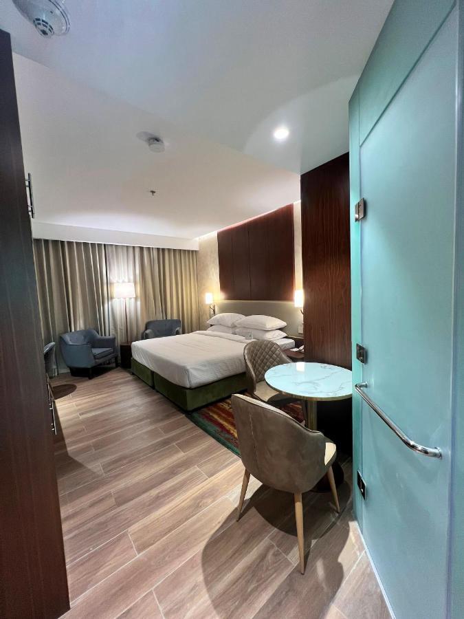 Premium Studio