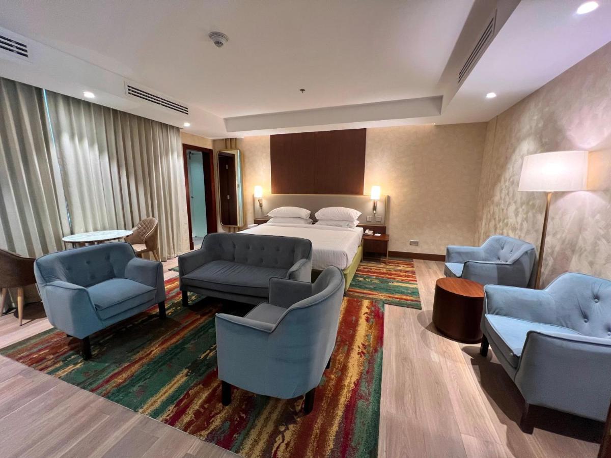 Boutique Suite