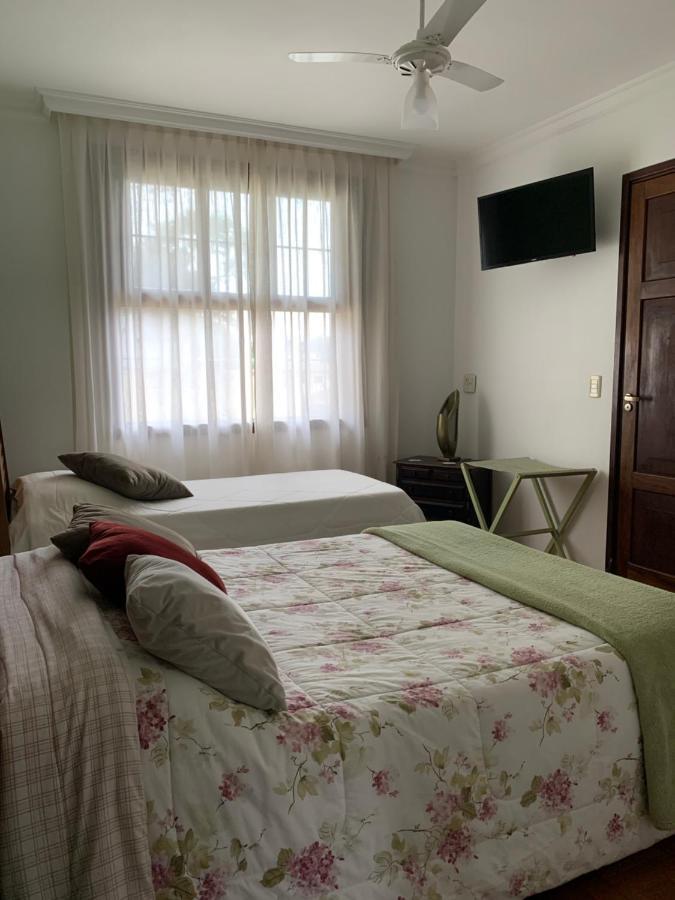 Standard Suite,1269461605:JPEG
