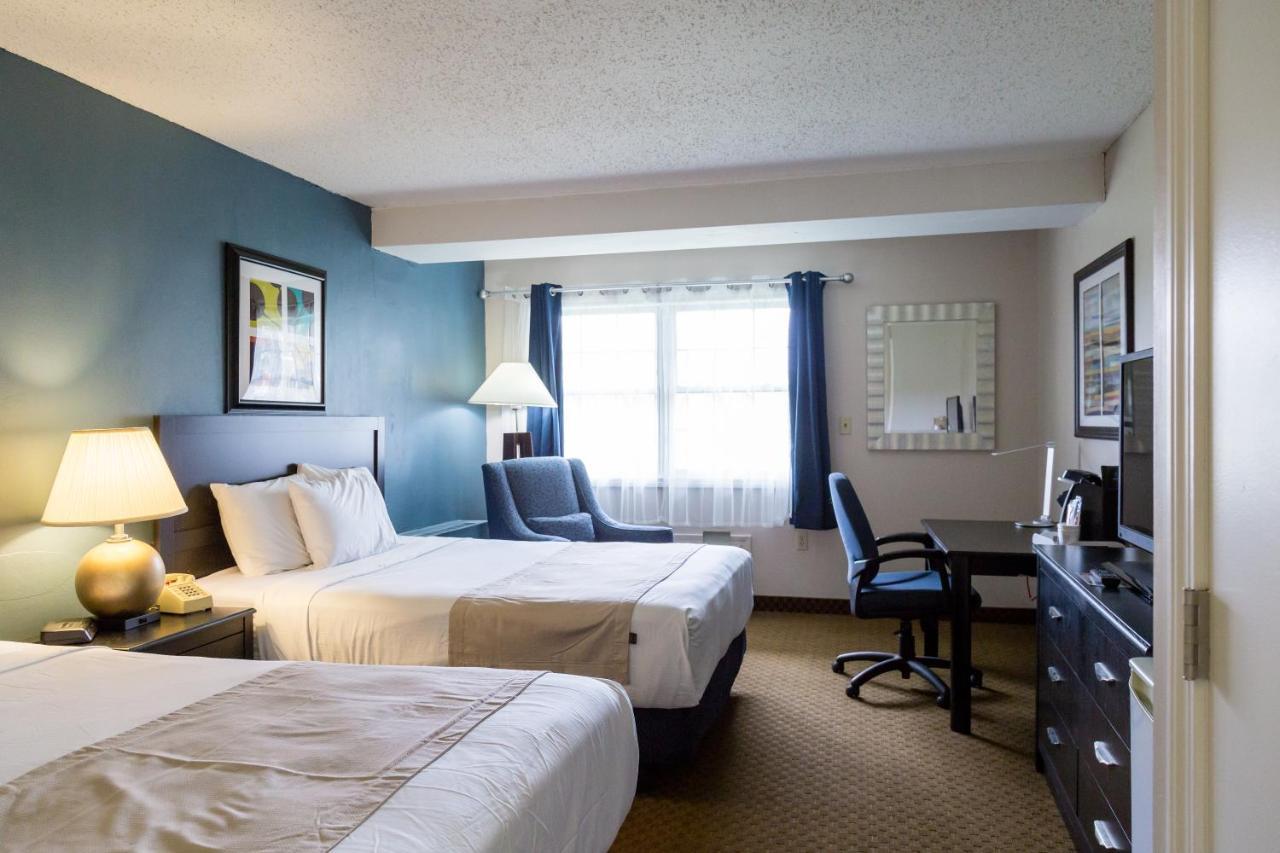 Standard Queen Room Two Queen Beds Non Smoking