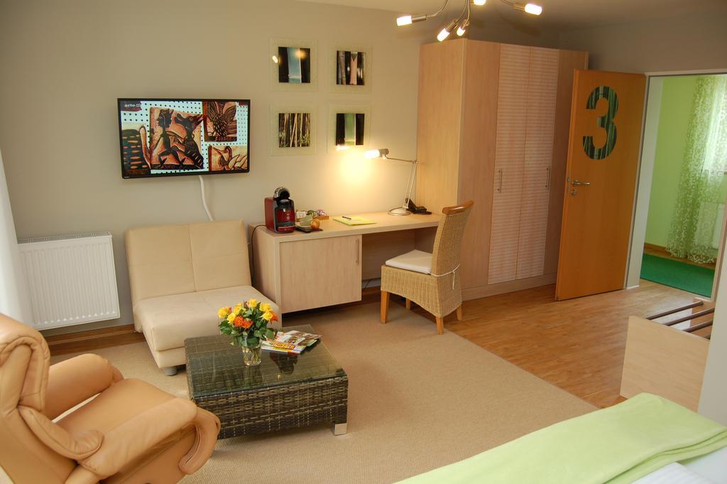 Double Room,127033116:JPEG