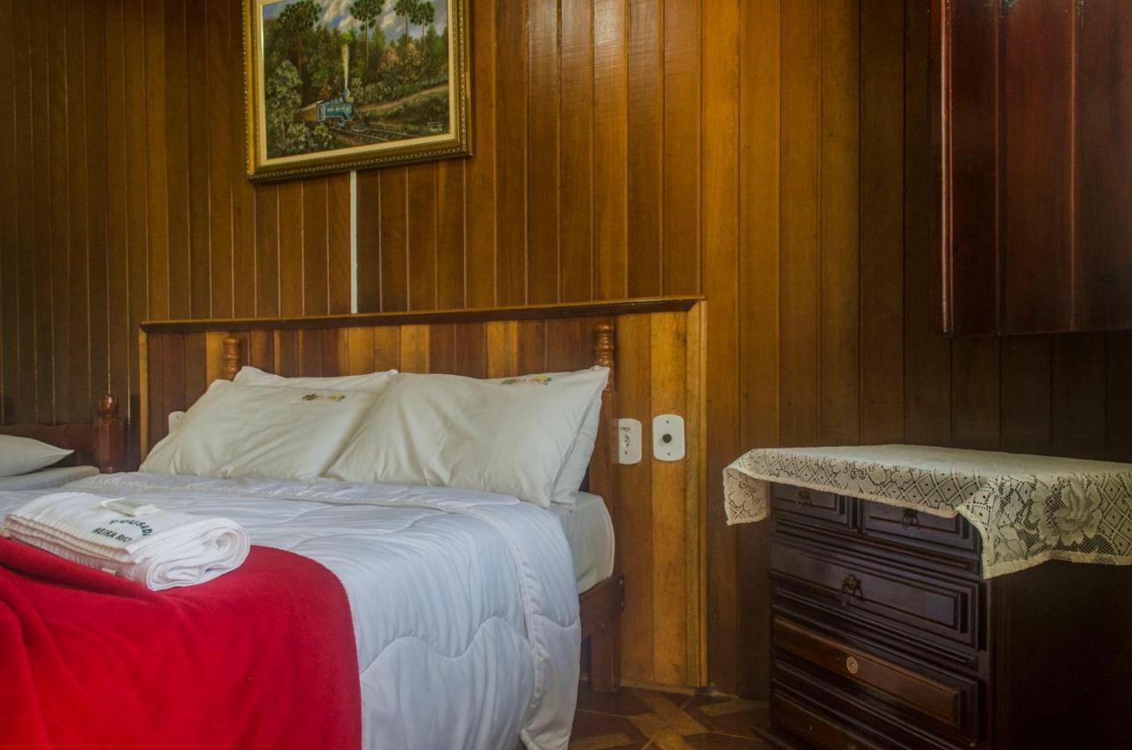 Standard Quadruple Room,1000895796:JPEG