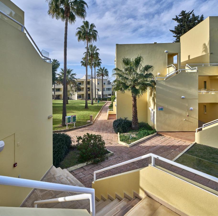 Superior Three-Bedroom Apartment
