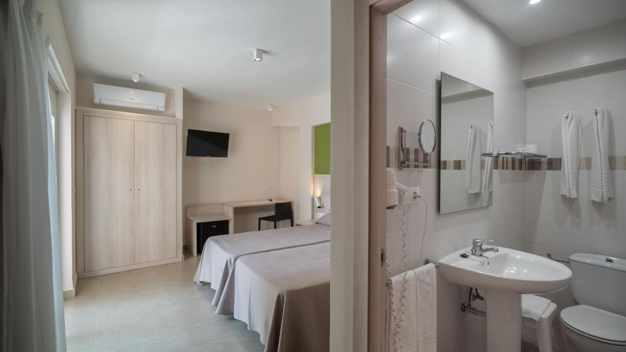 Double or Twin Room Terrace