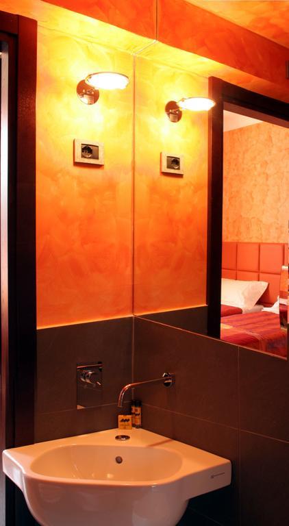 Double or Twin Room Sea View
