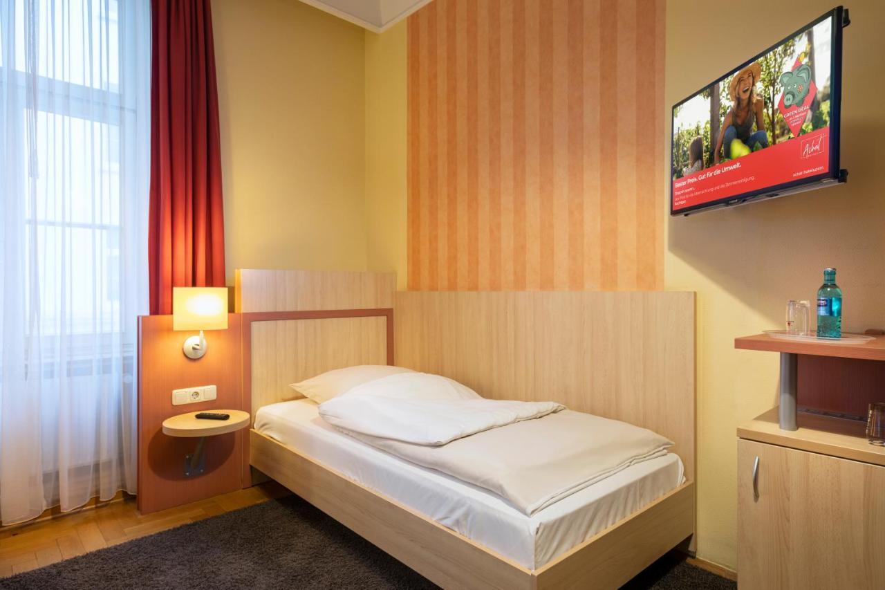 Economy Single Room