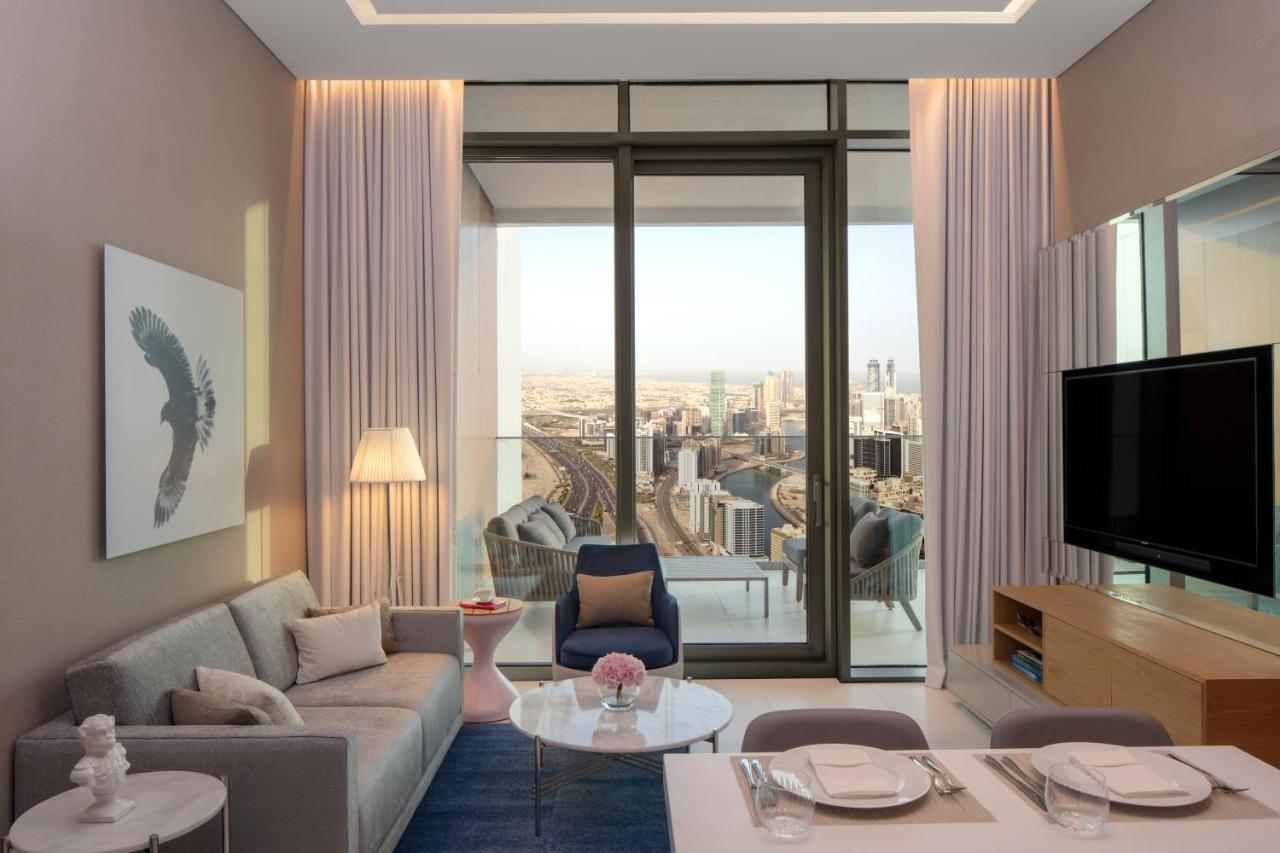 Prime Living One-Bedroom King with Balcony,1707055310:JPEG