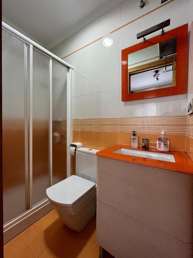 Double or Twin Room Private Bathroom