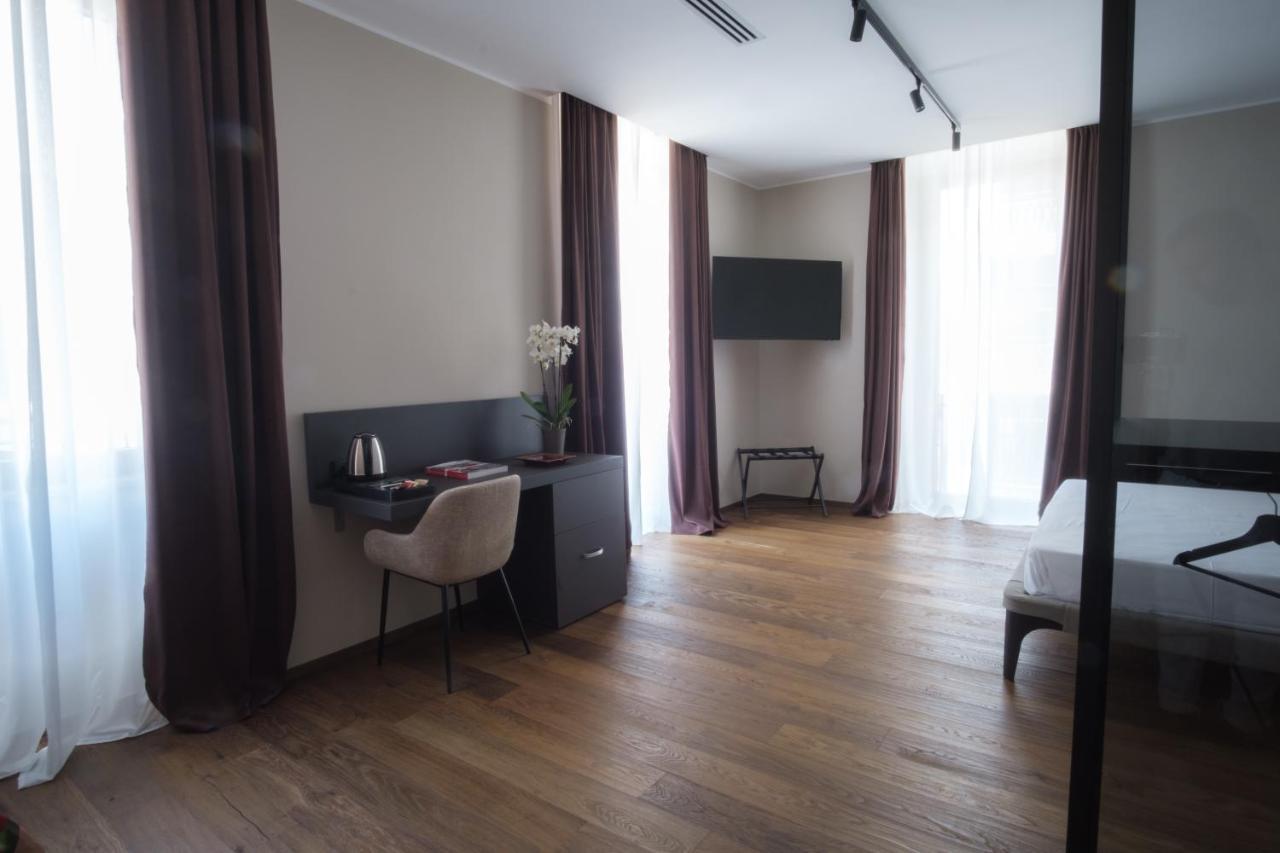 Luxury Quadruple Room,1271725855:JPEG