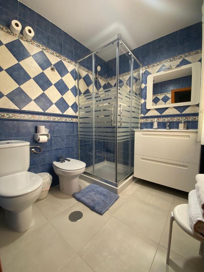 Double or Twin Room Private Bathroom