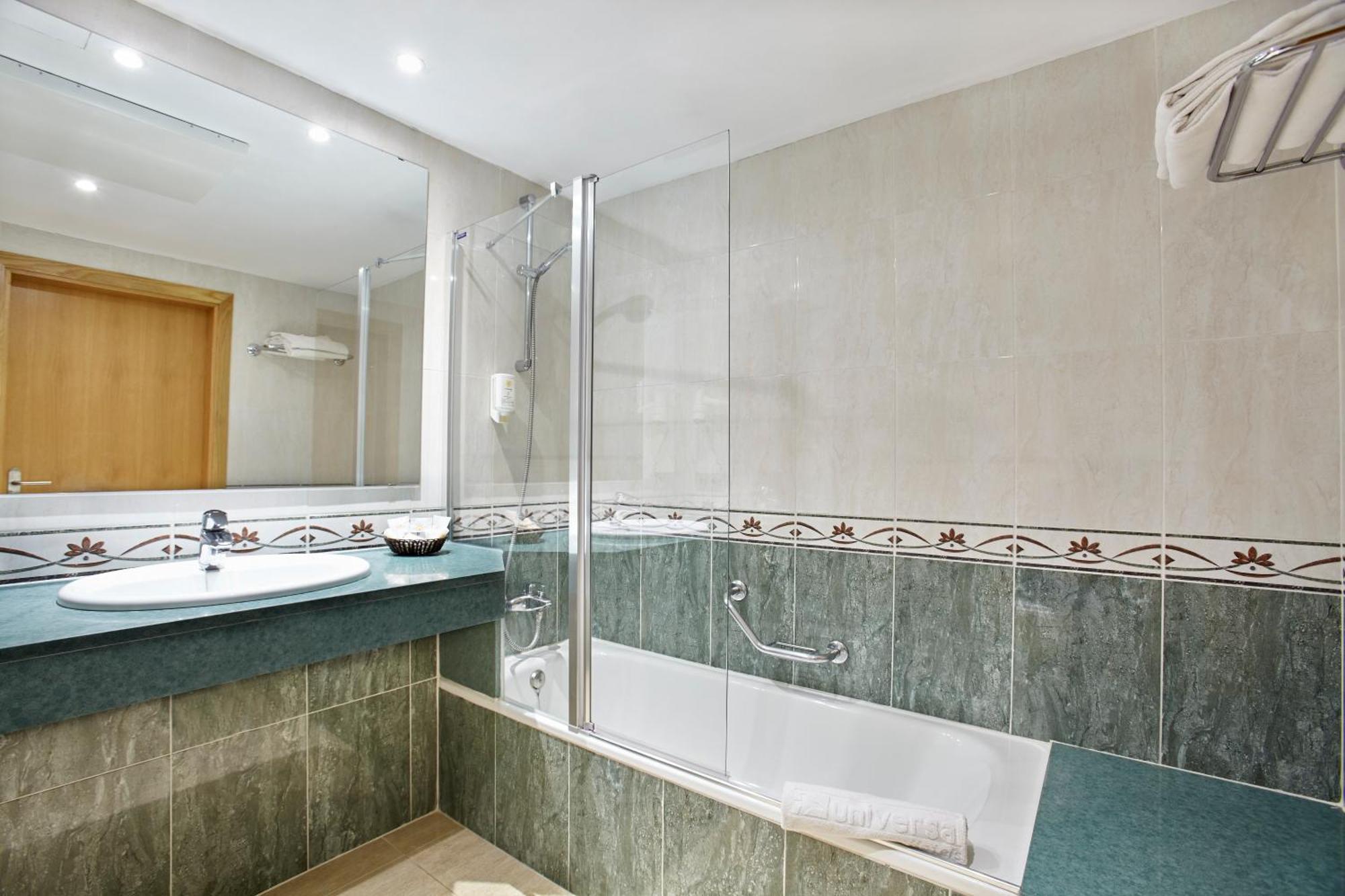 Superior Twin Room Sea View