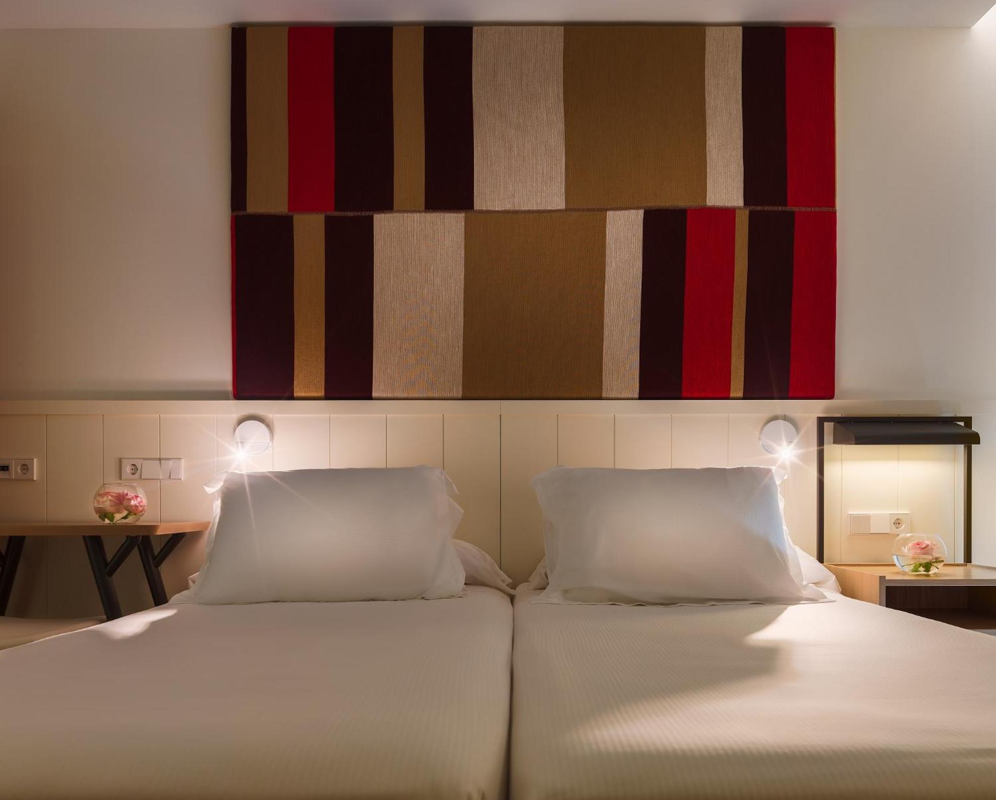 Superior Double Room Pool or Side Sea View