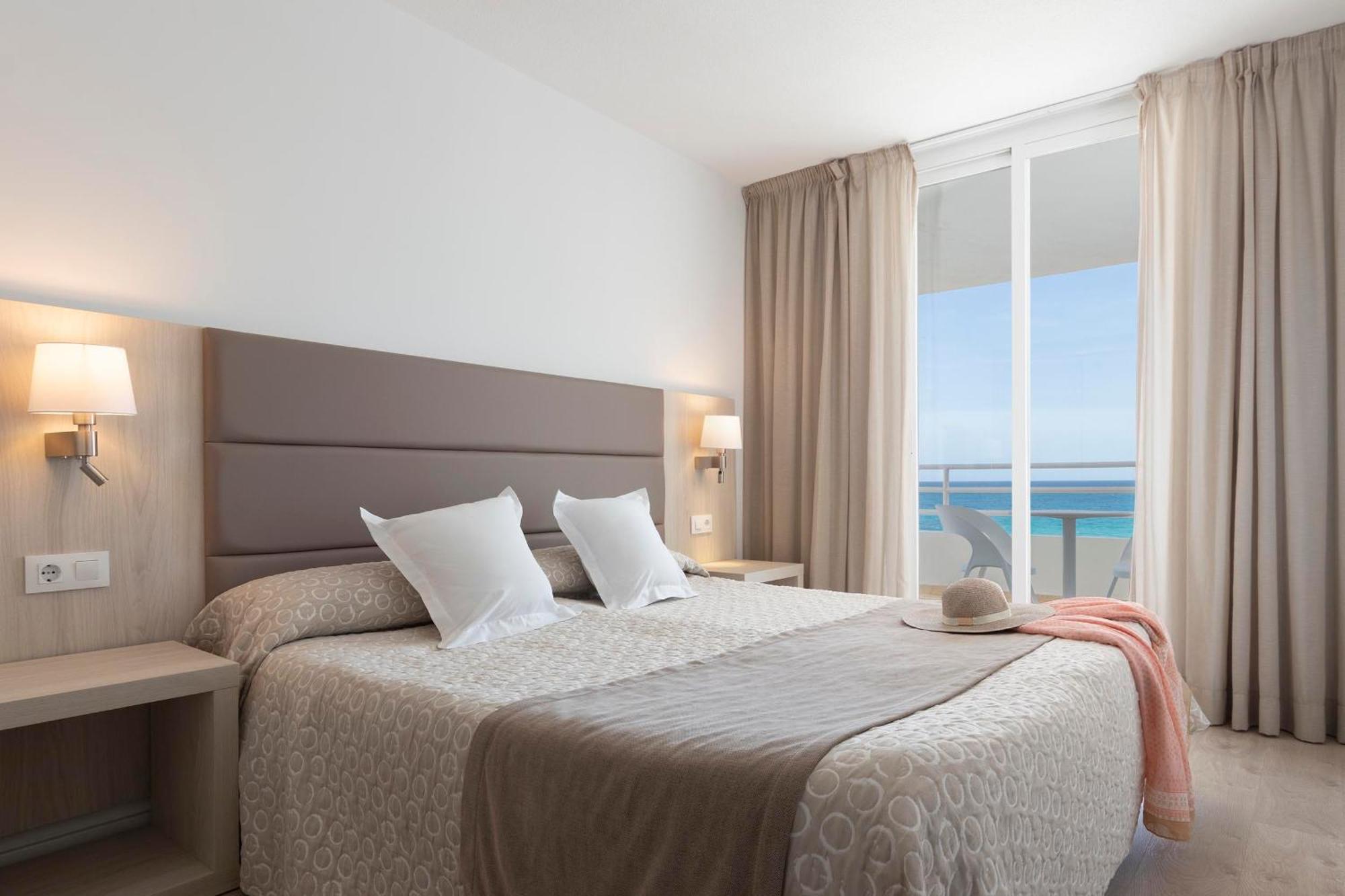 Family Room Sea View