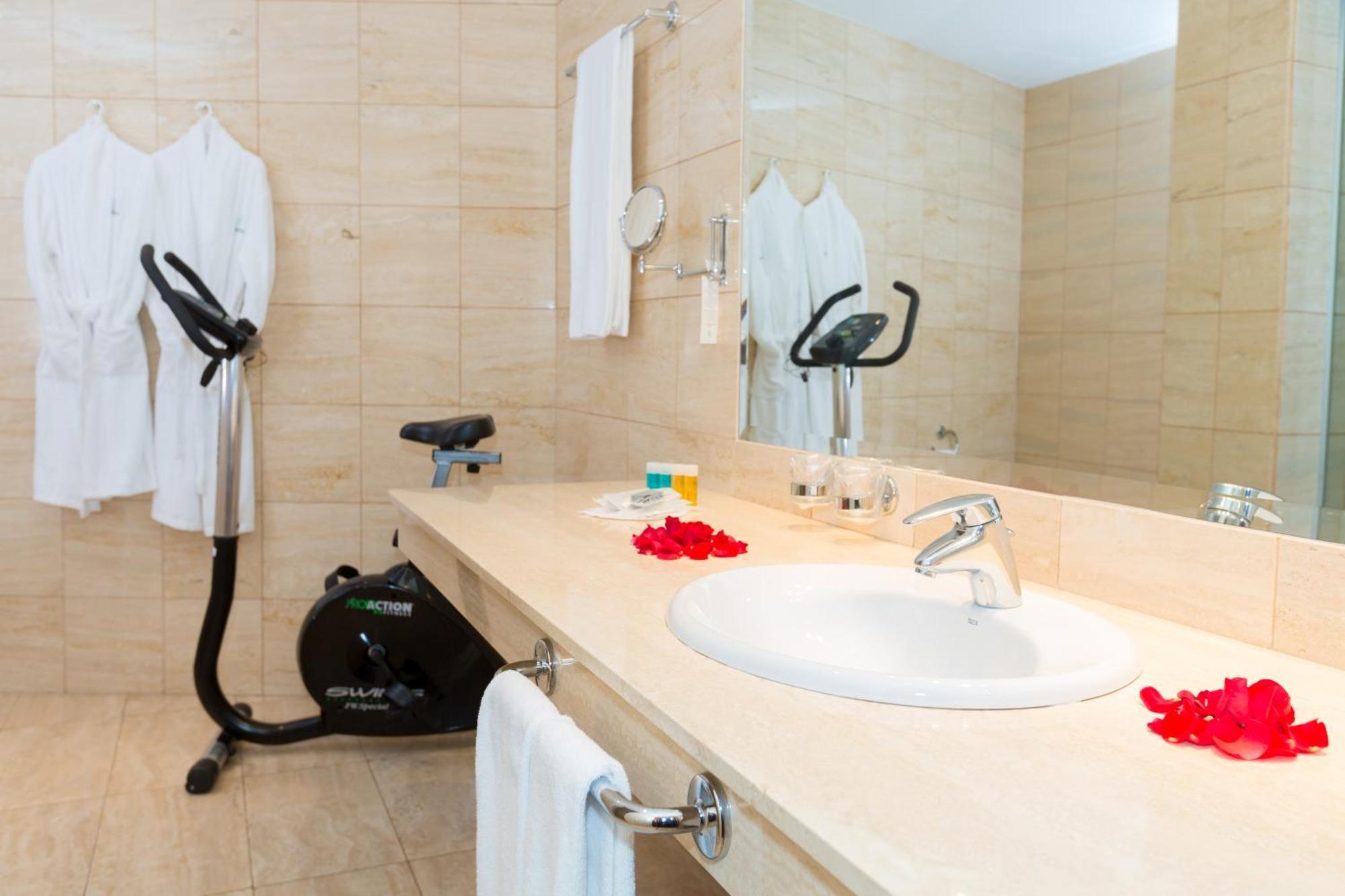 Junior Suite,1272420676:JPEG