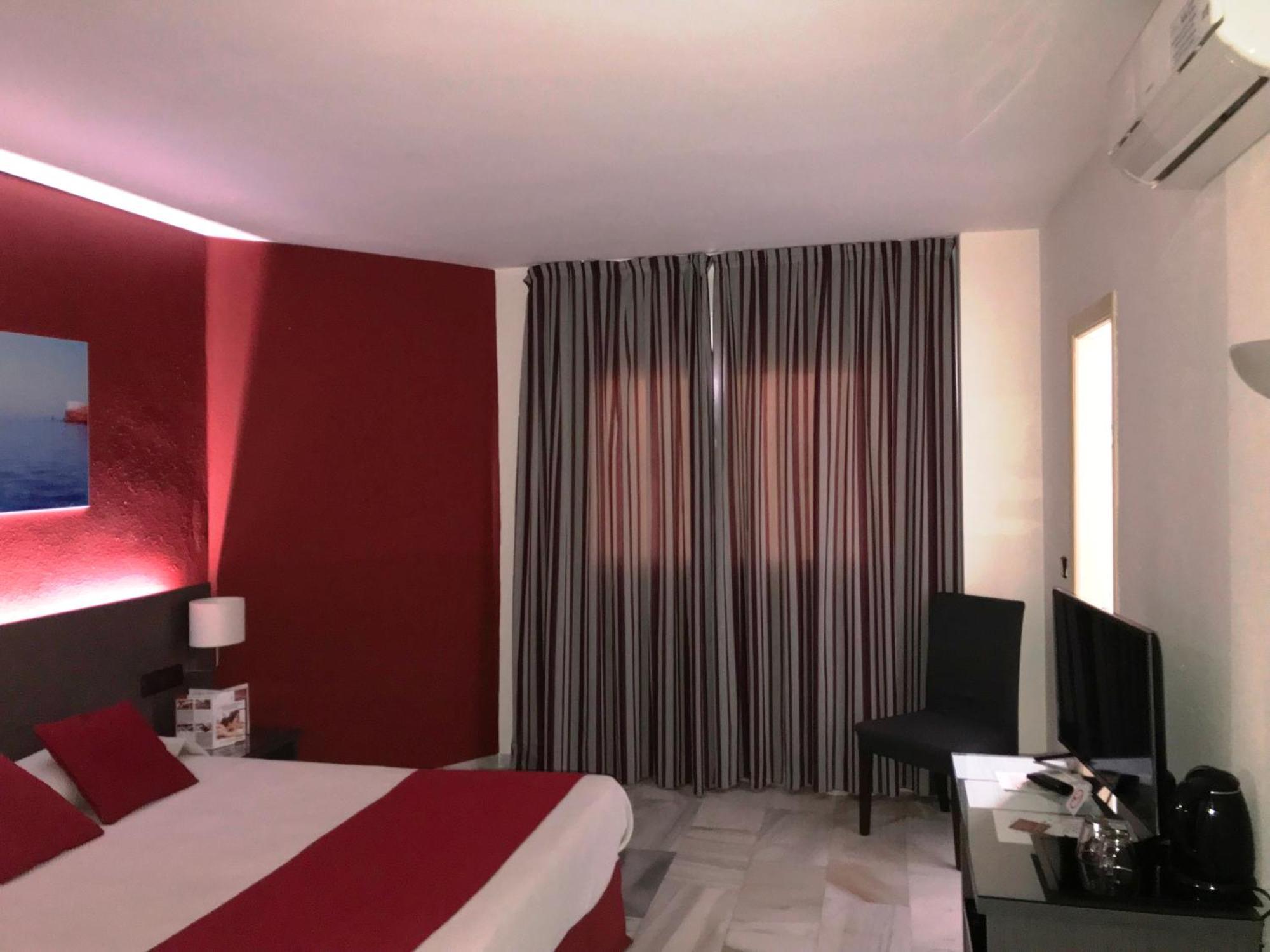 Economy Double Room,1371043289:JPEG