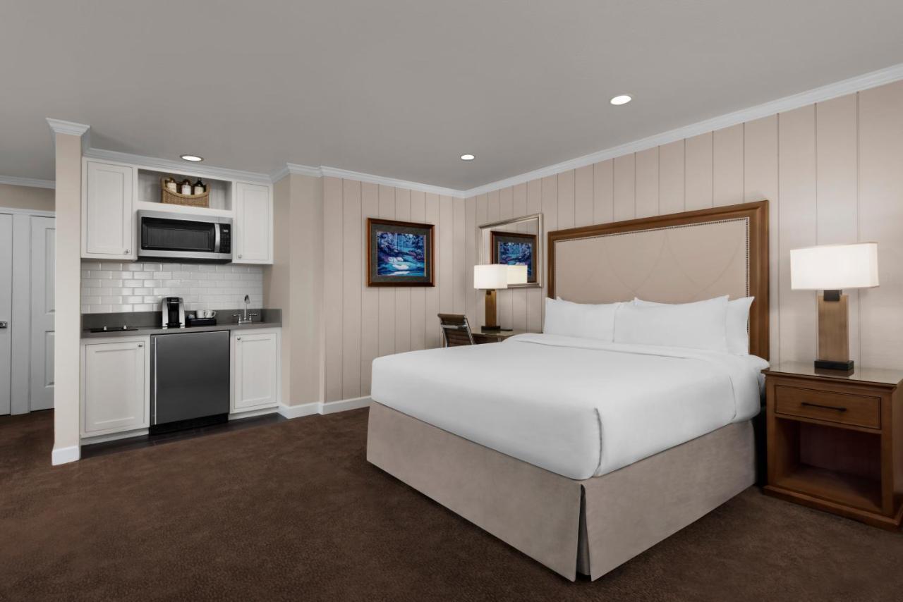 Mansion Estates Junior Suite