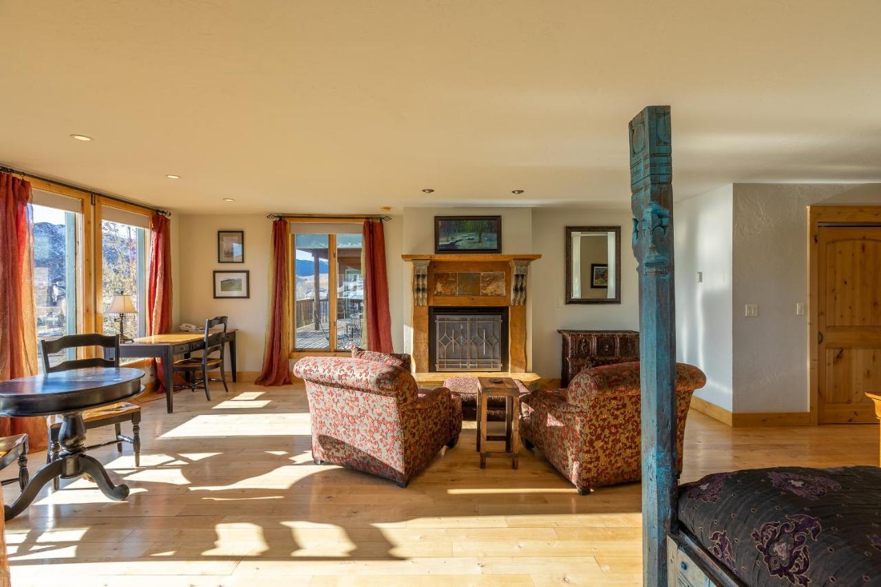 King Suite Balcony
