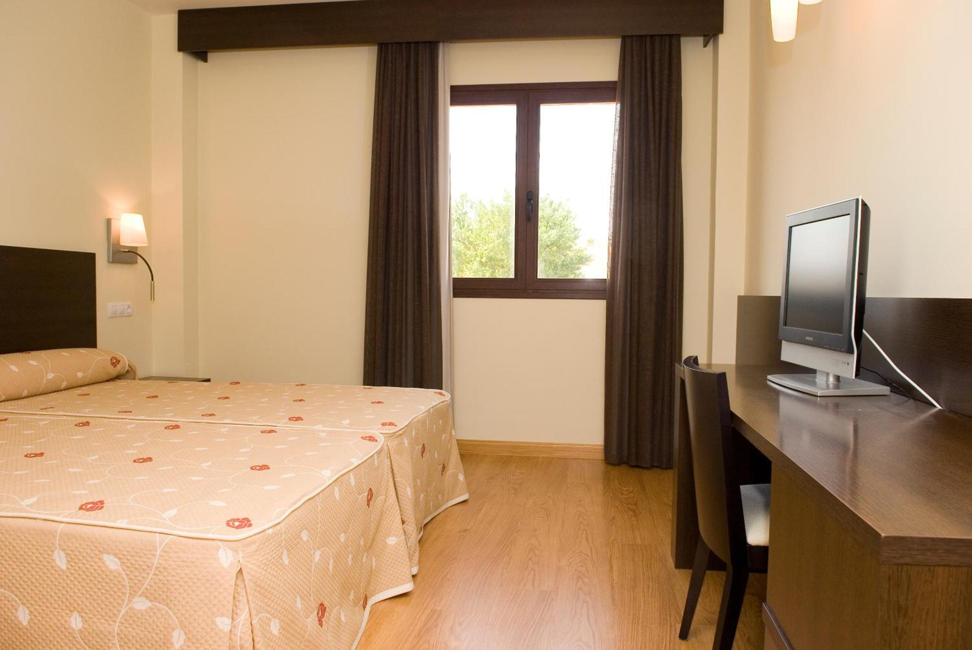 Double or Twin Room,1207862566:JPEG