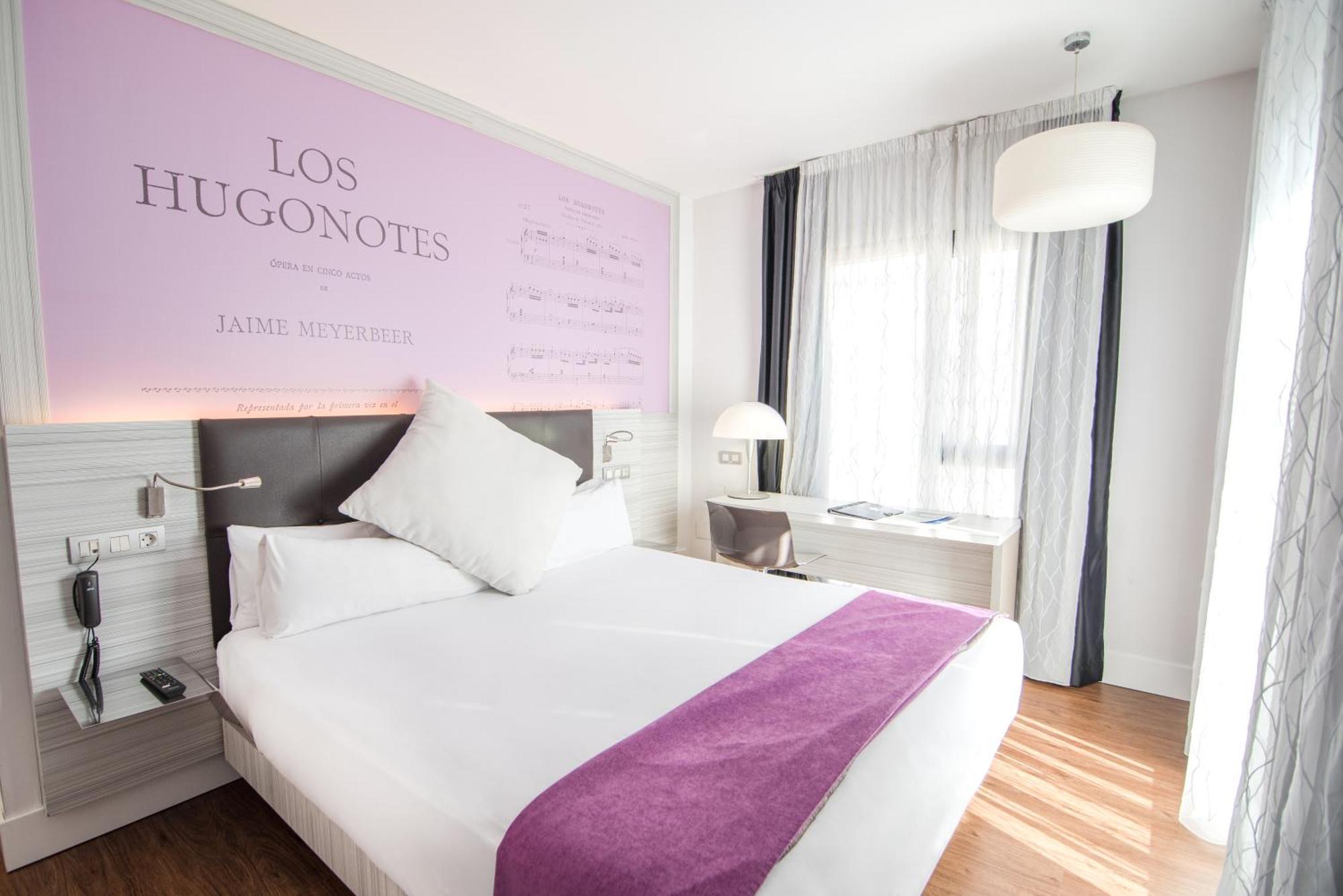 Double or Twin Room (1-2 Adults),1273063969:JPEG