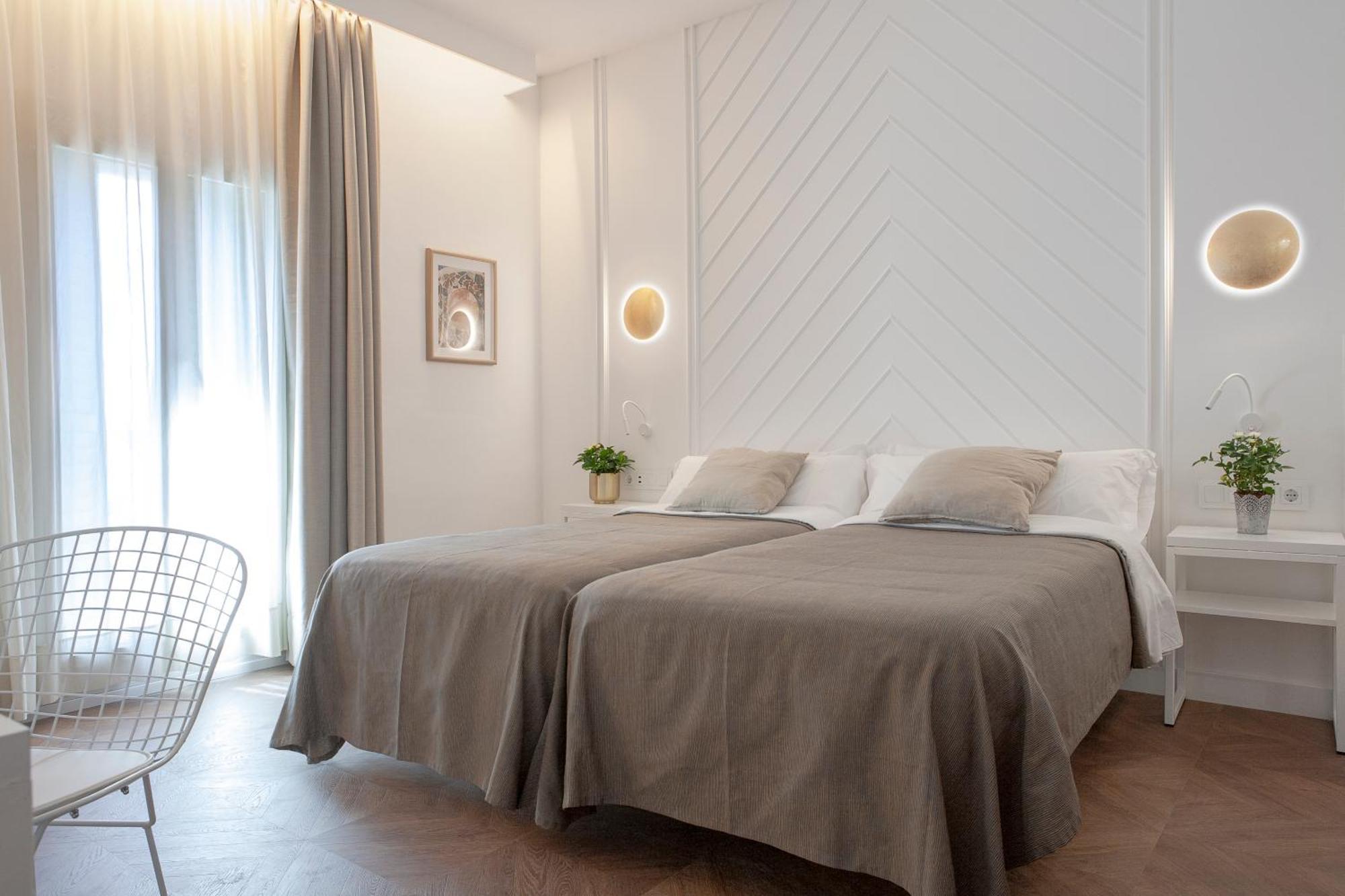 Deluxe Double or Twin Room Views