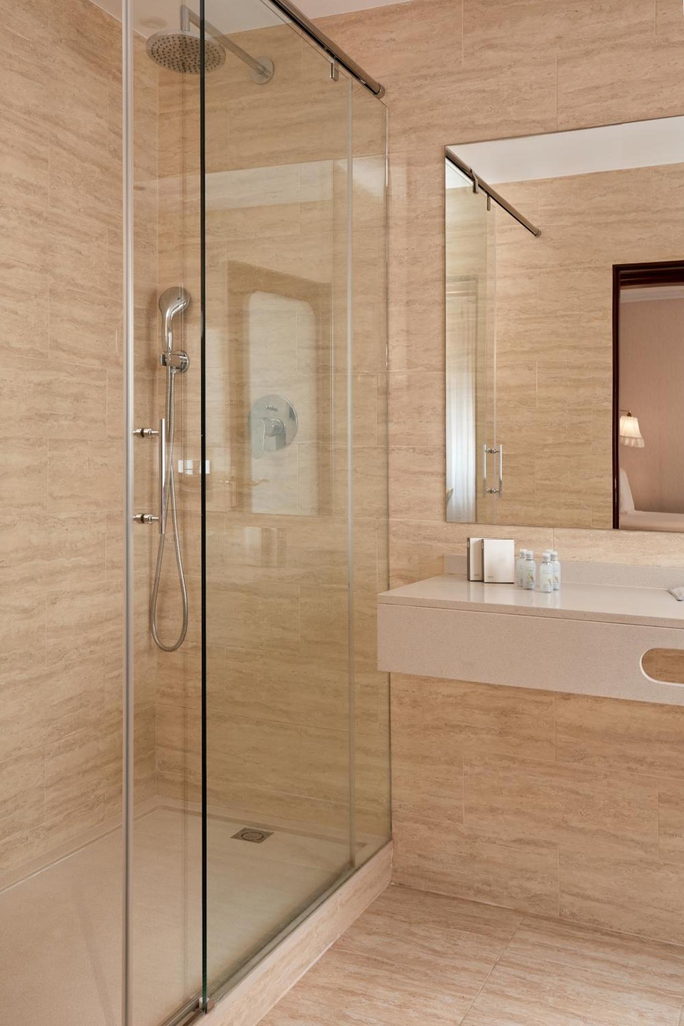 Comfort Double or Twin Room