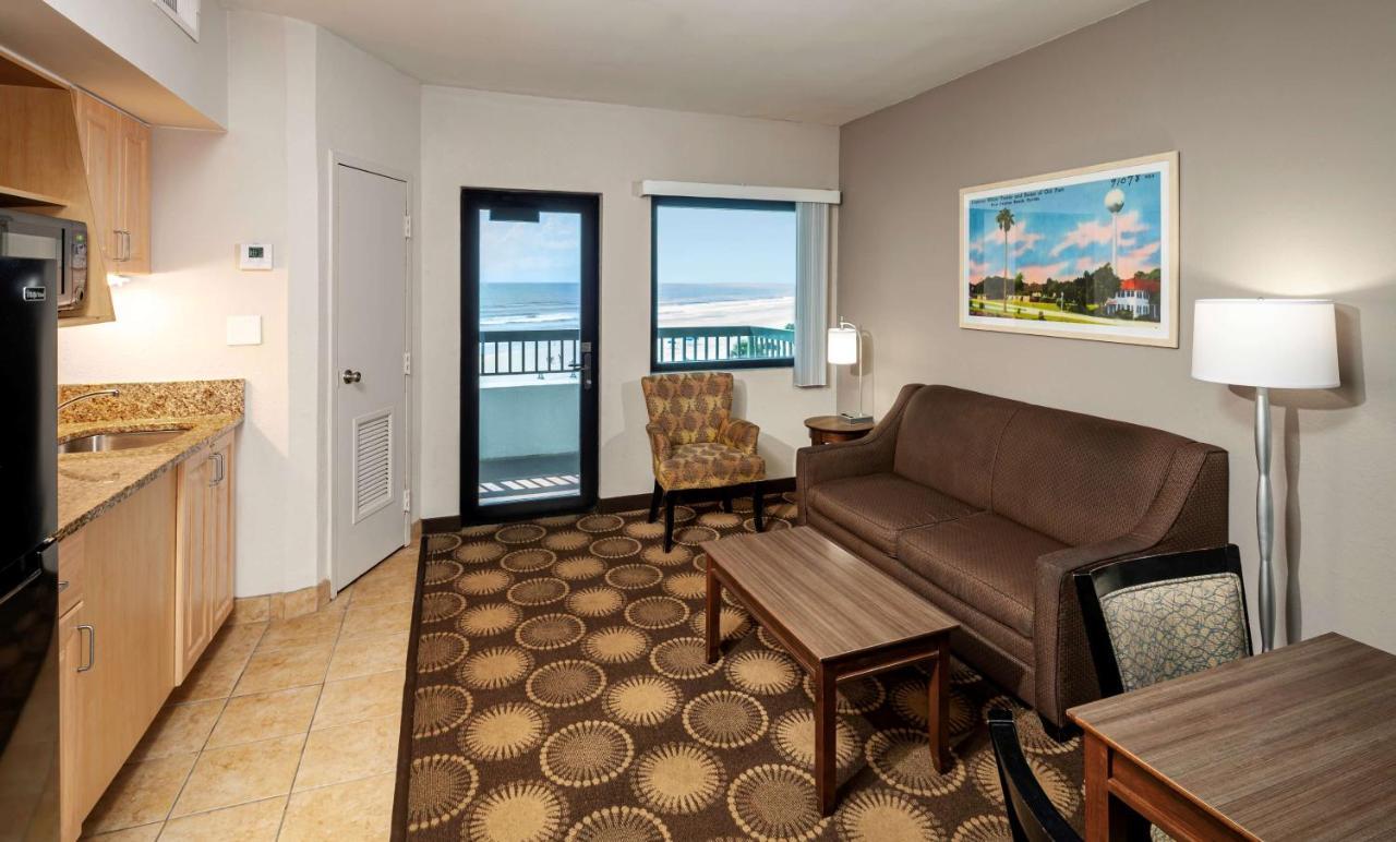 One-Bedroom Suite Two Double Beds Ocean View Non-Smoking,1273286761:JPEG