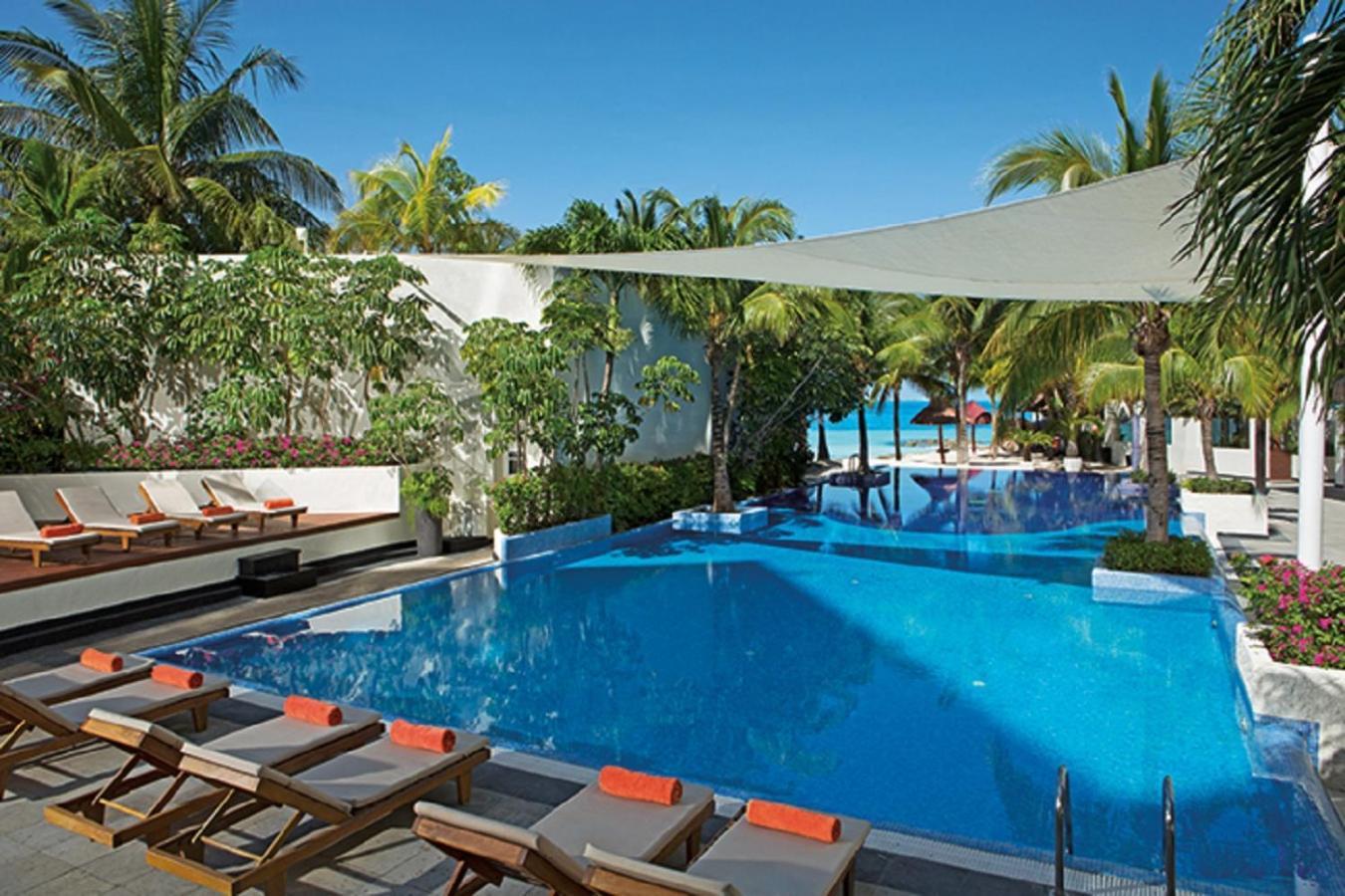 King Room Partial Ocean View