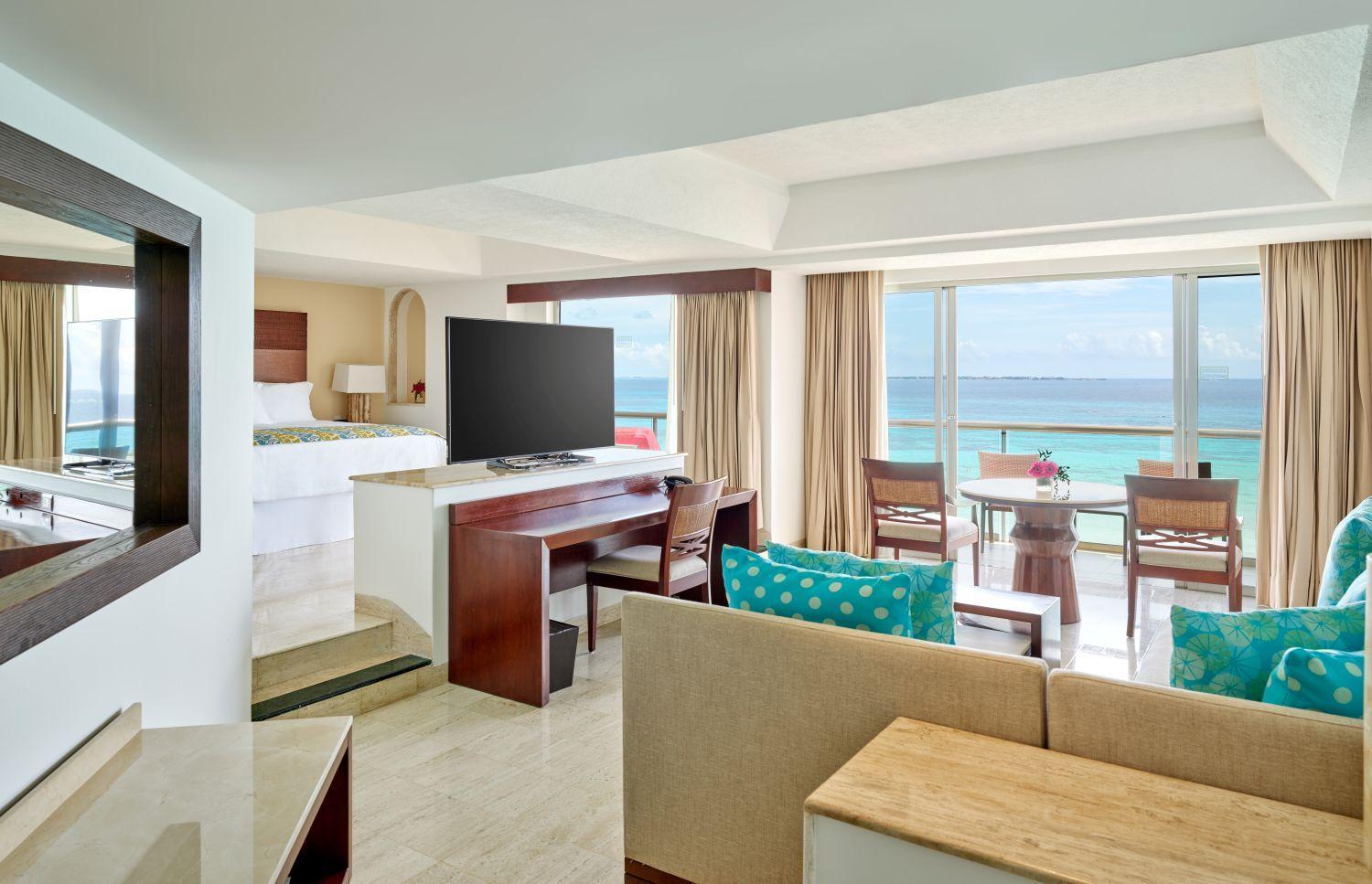 Infinite Ocean Front One Bedroom Master Suite
