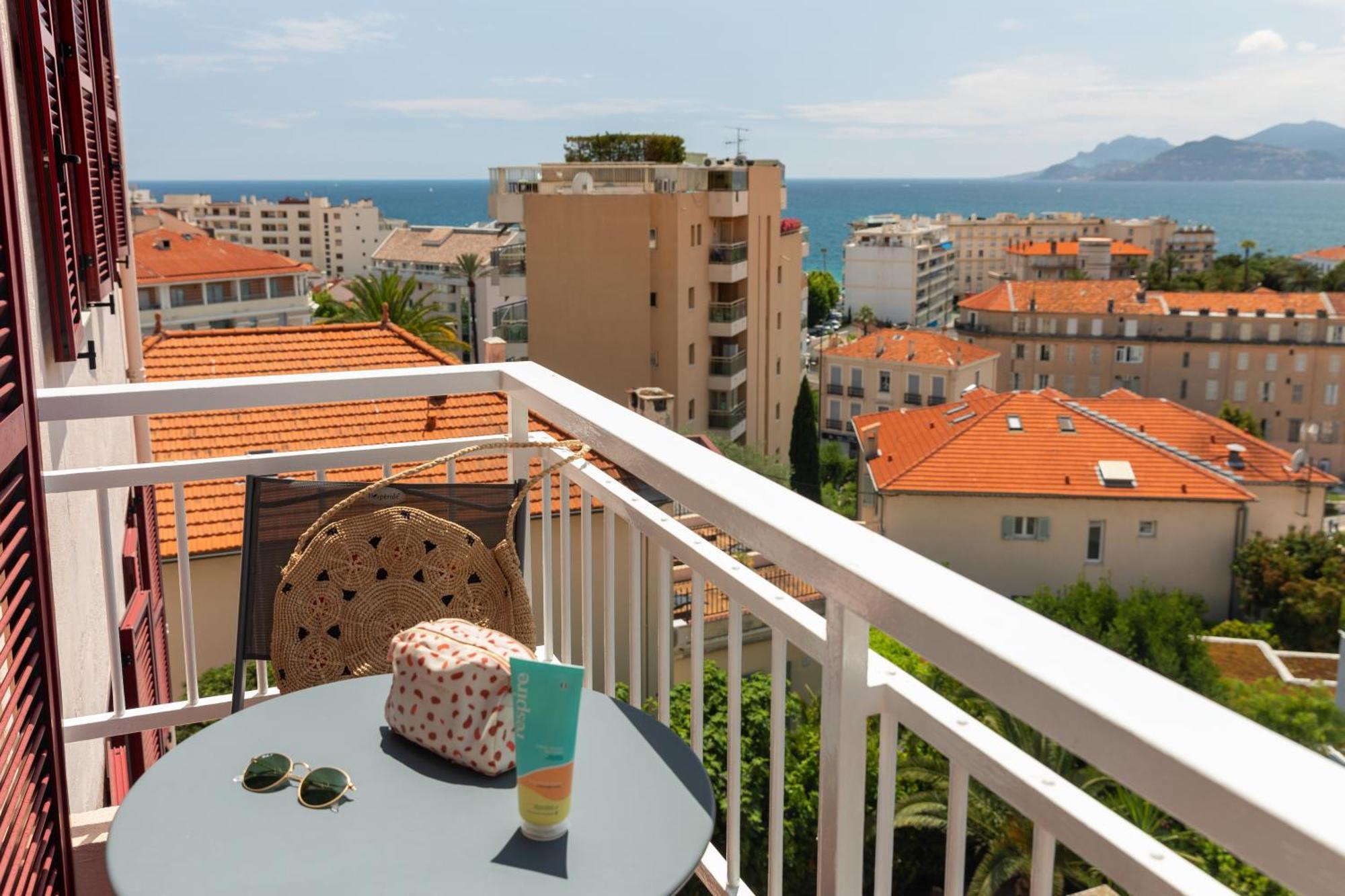 Superior Double Room Sea View Non-Smoking