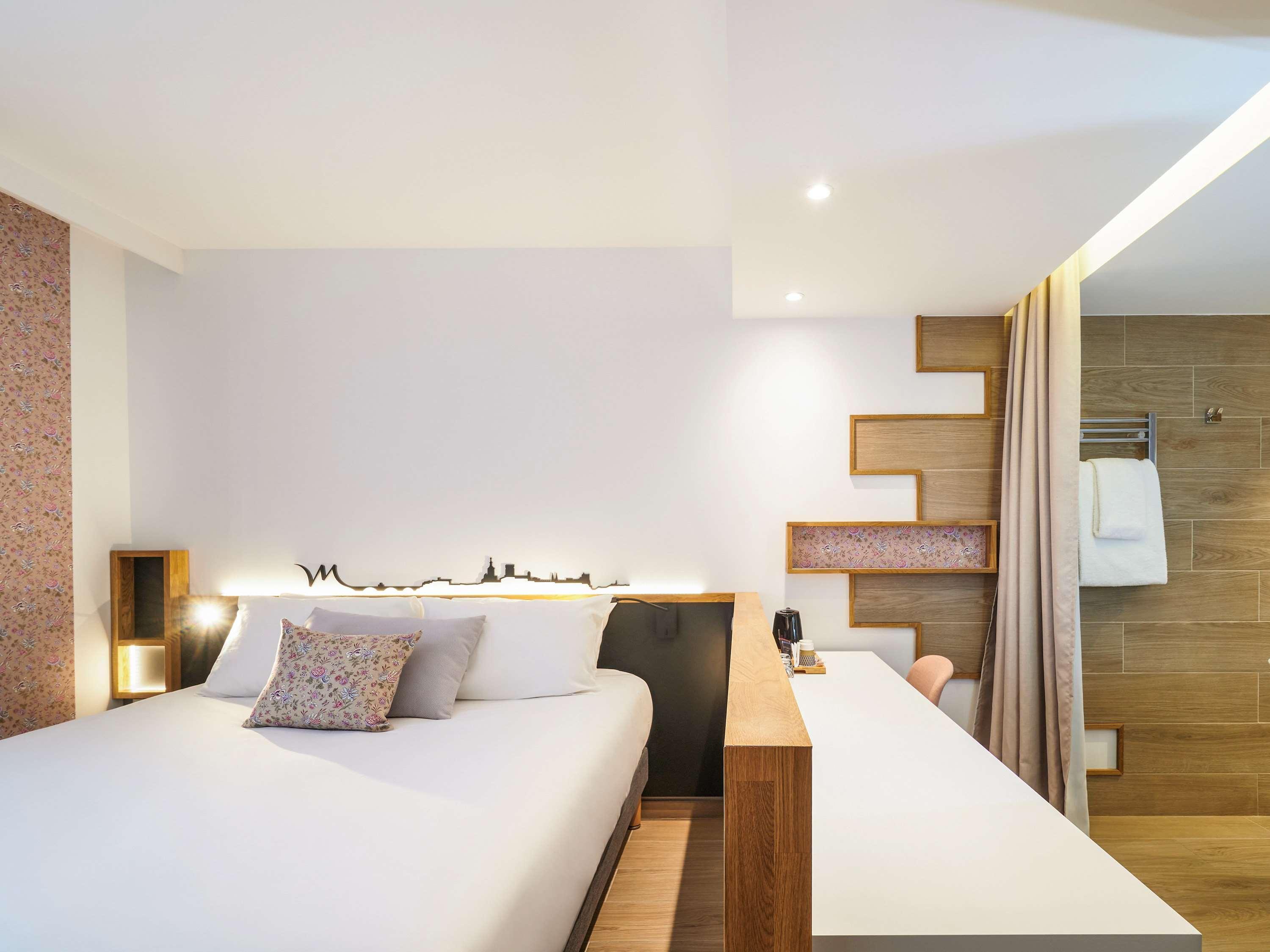 Classic Double Room,1729985778:JPEG