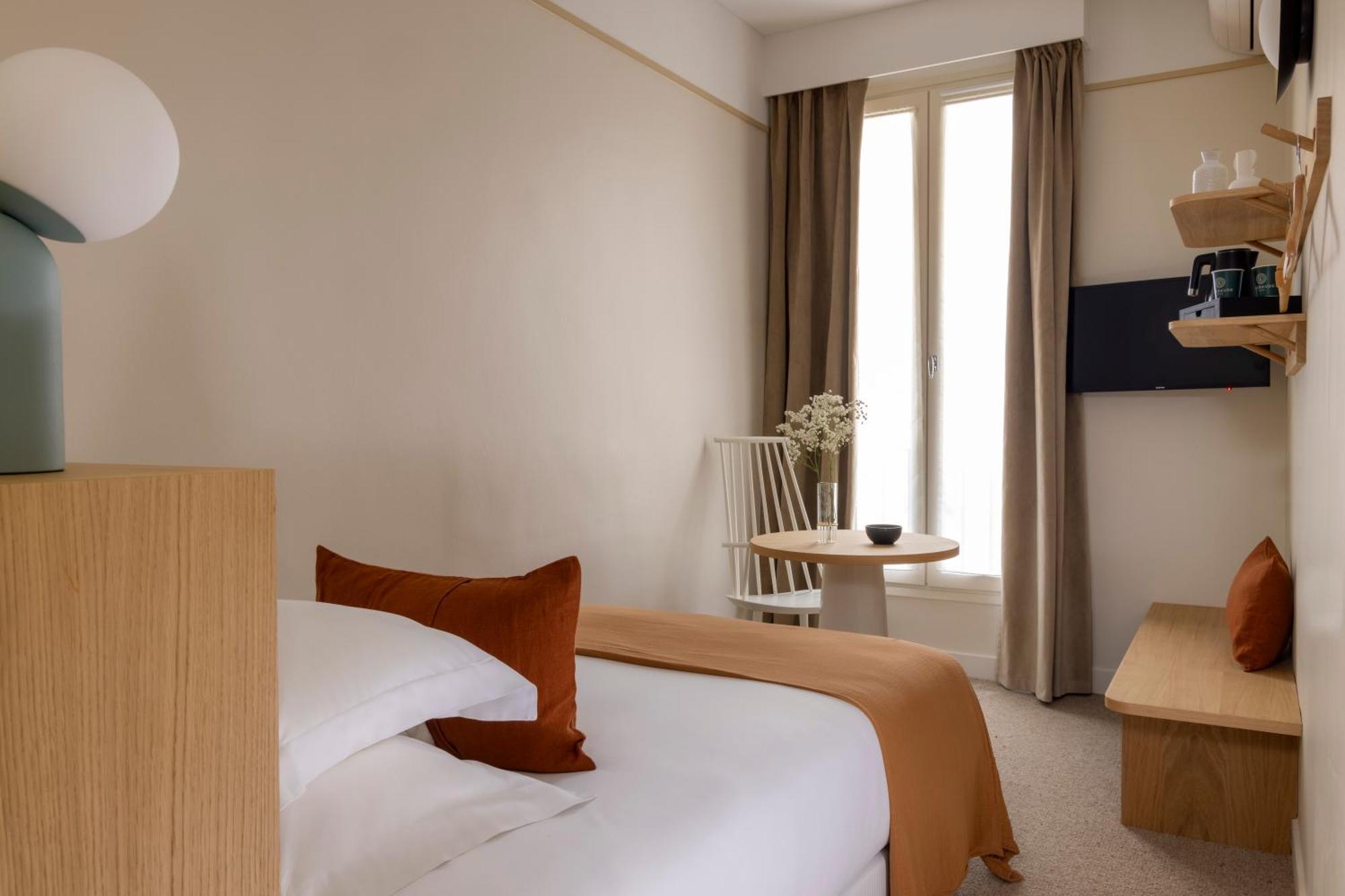 Standard Single Room,1273827544:JPEG
