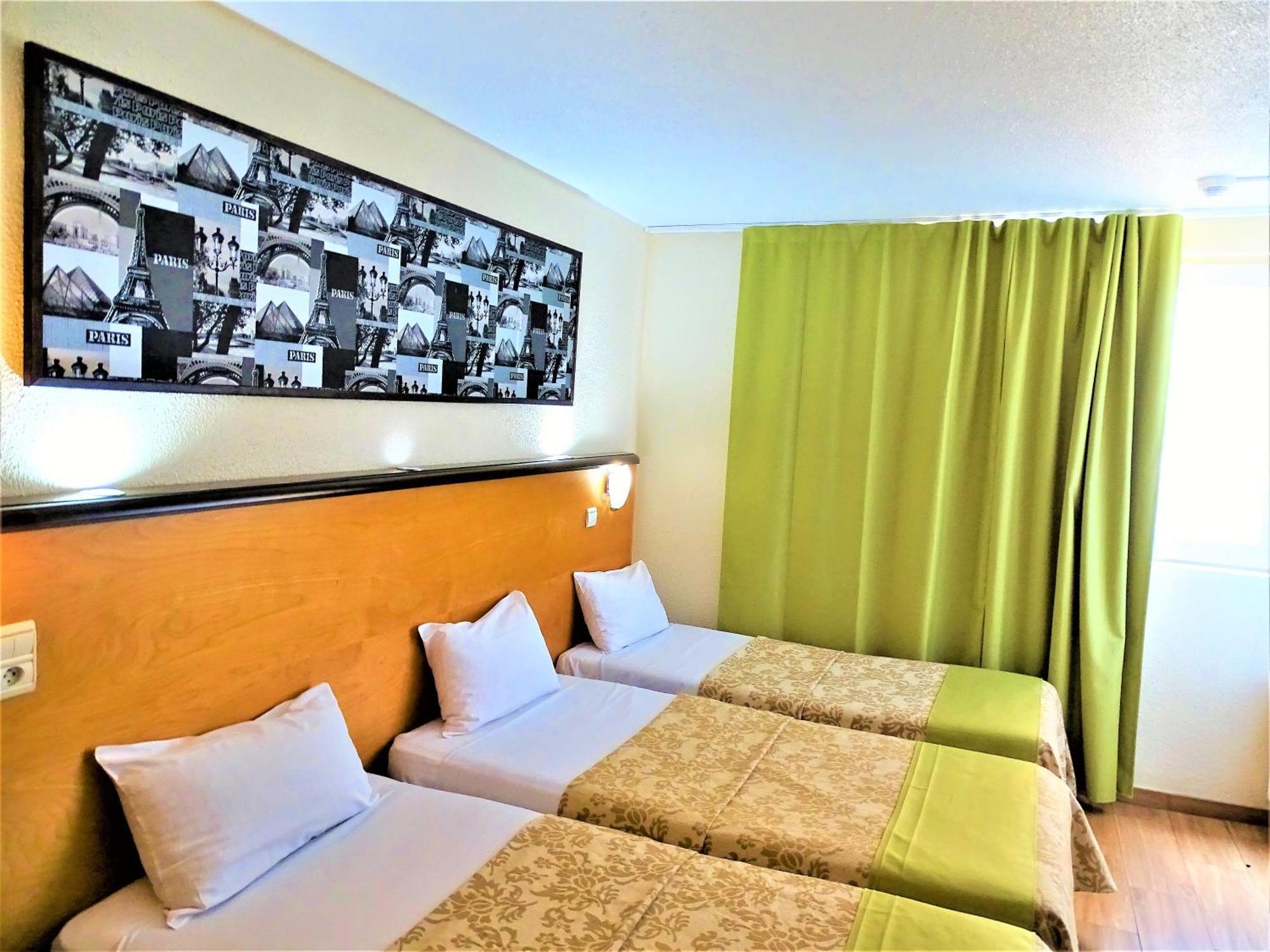 Triple Room,1176769360:JPEG