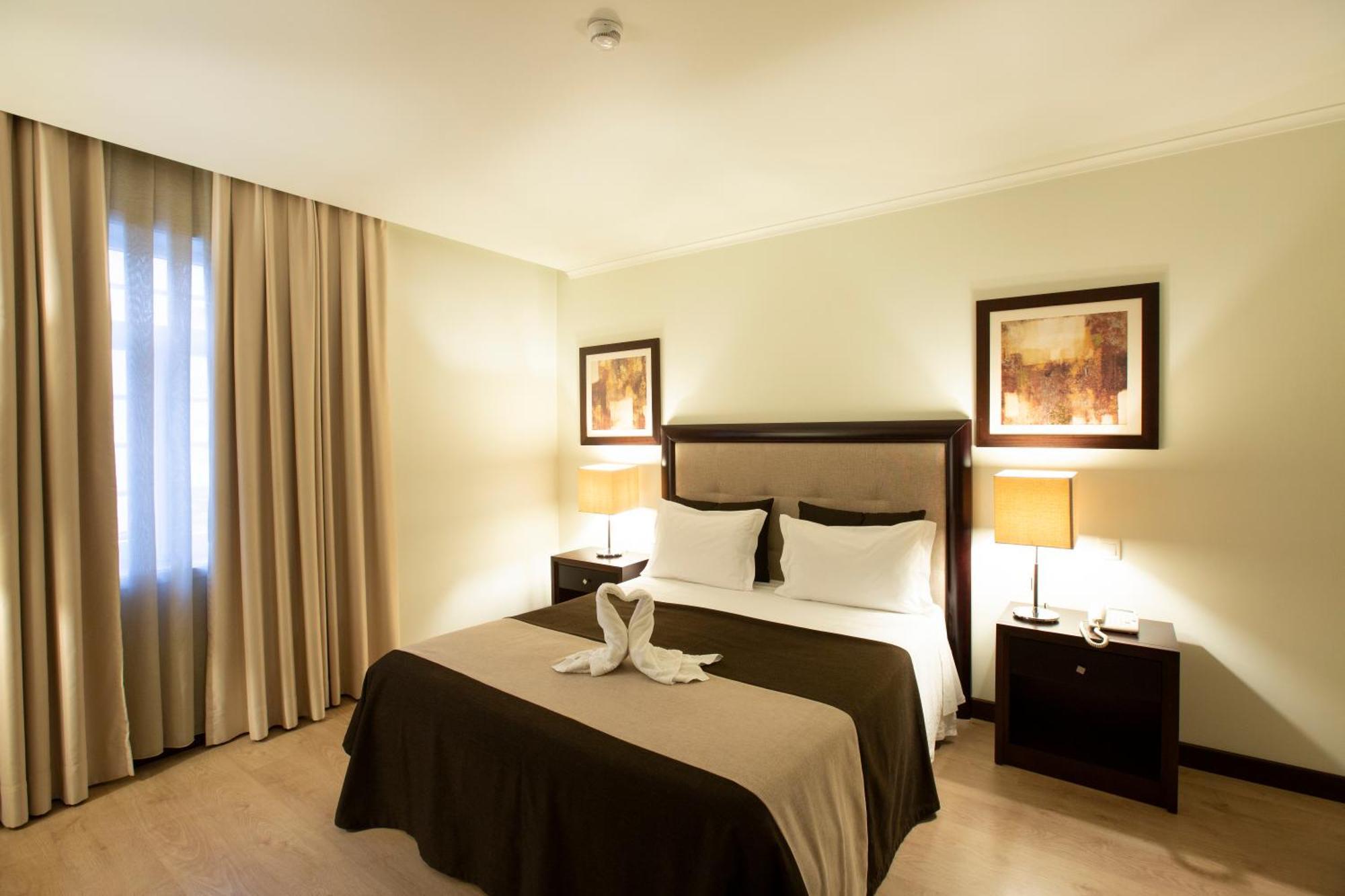 Double Room Romantic,1274395297:JPEG
