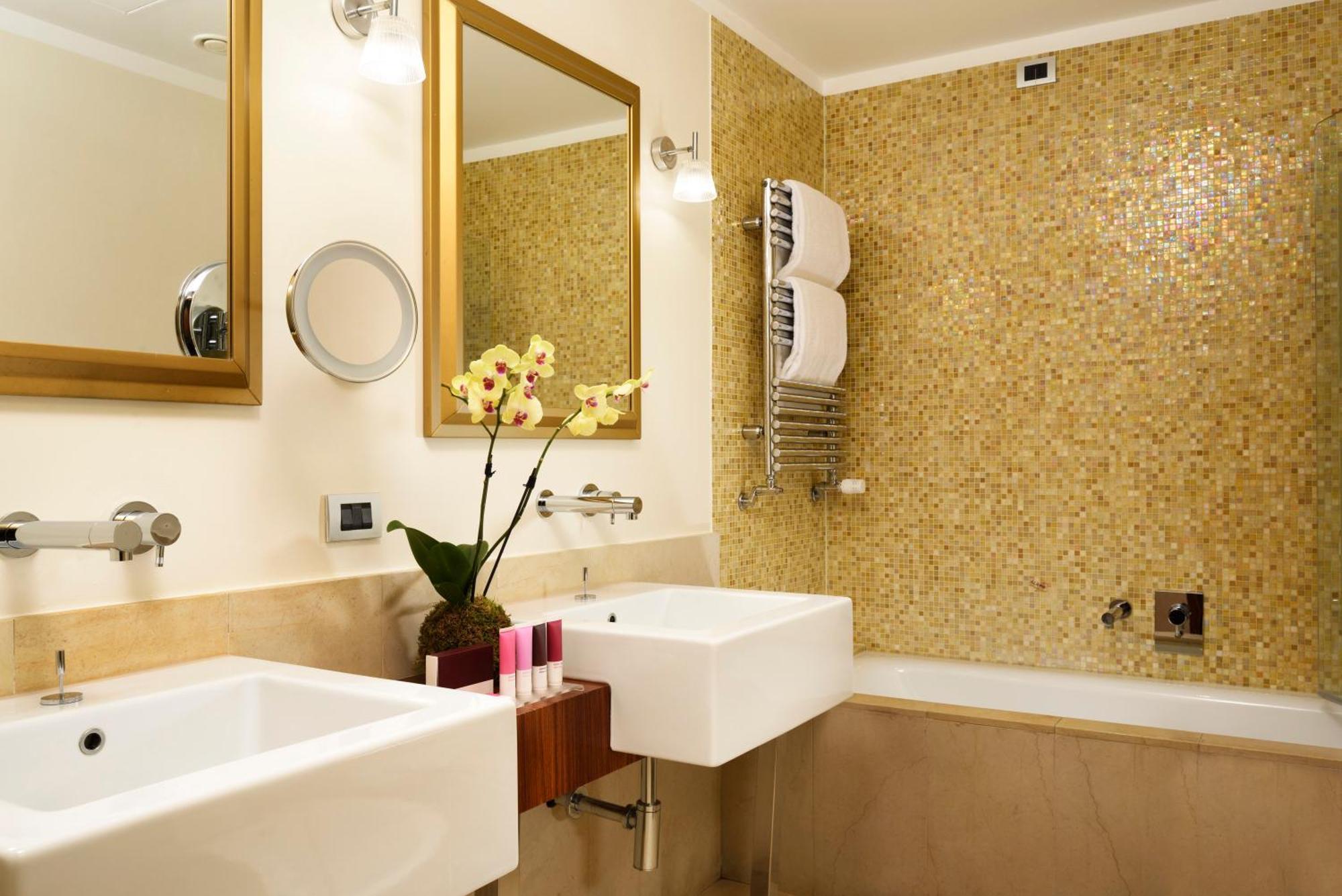 Suite Spa Access