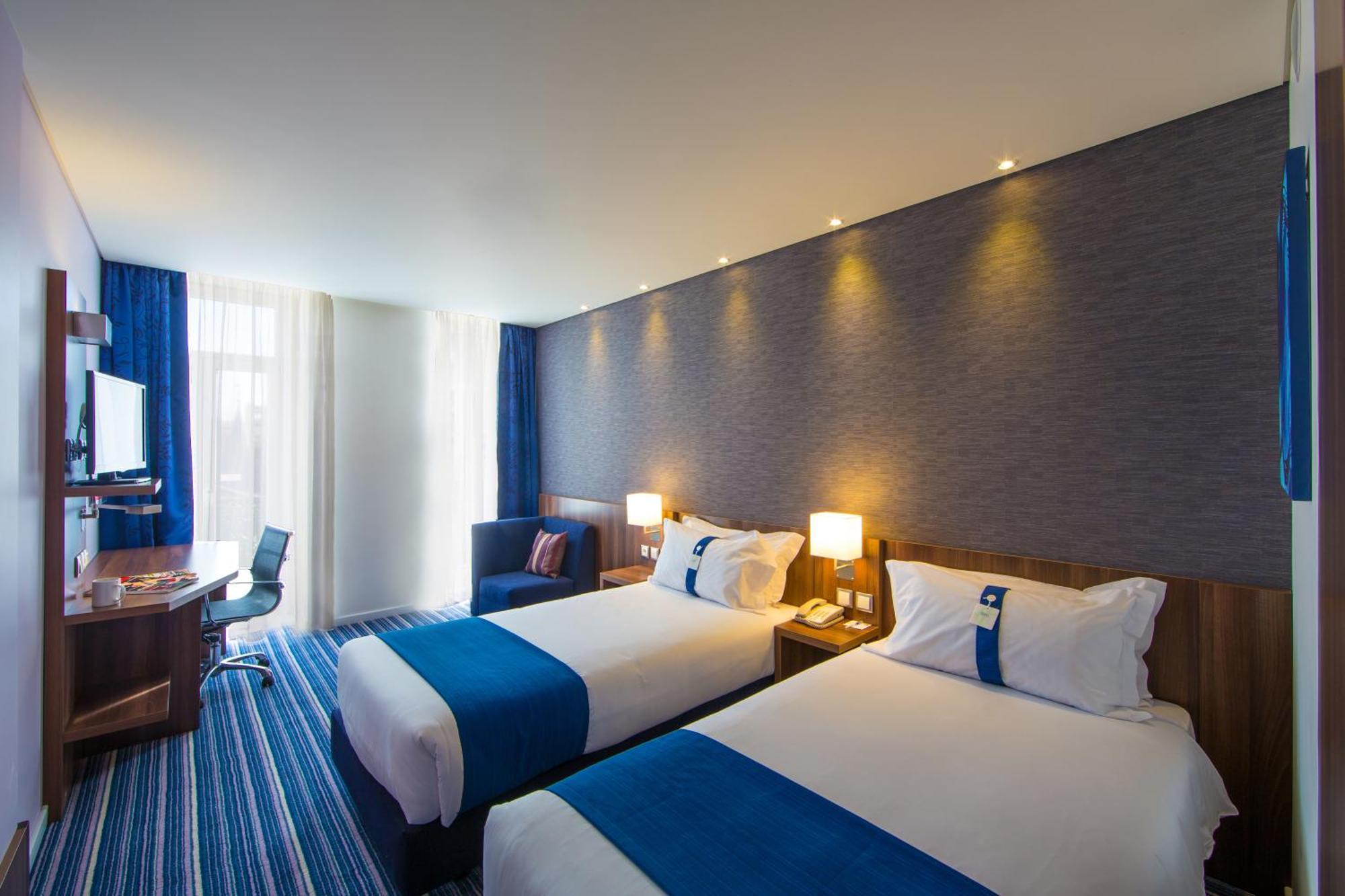 Standard Twin Room,1274476039:JPEG